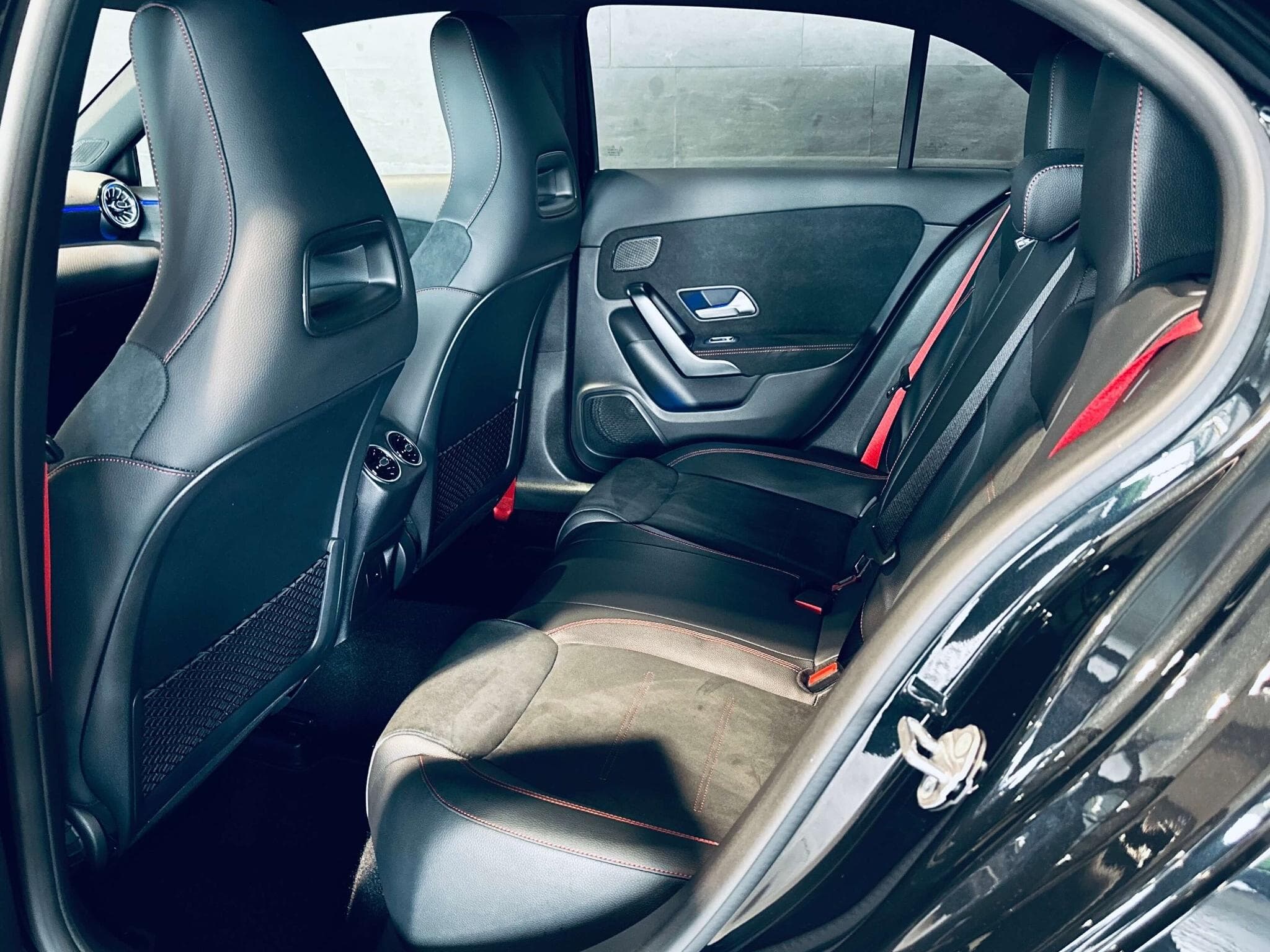 Mercedes A 35 AMG AMG A 35 TURBO 4MATIC SPEEDSHIFT 7G-DCT (2022) - Photo 14
