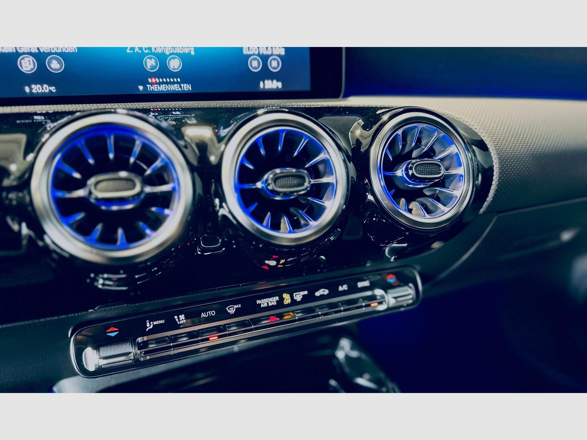 Mercedes A 35 AMG AMG A 35 TURBO 4MATIC SPEEDSHIFT 7G-DCT (2022) - Photo 12