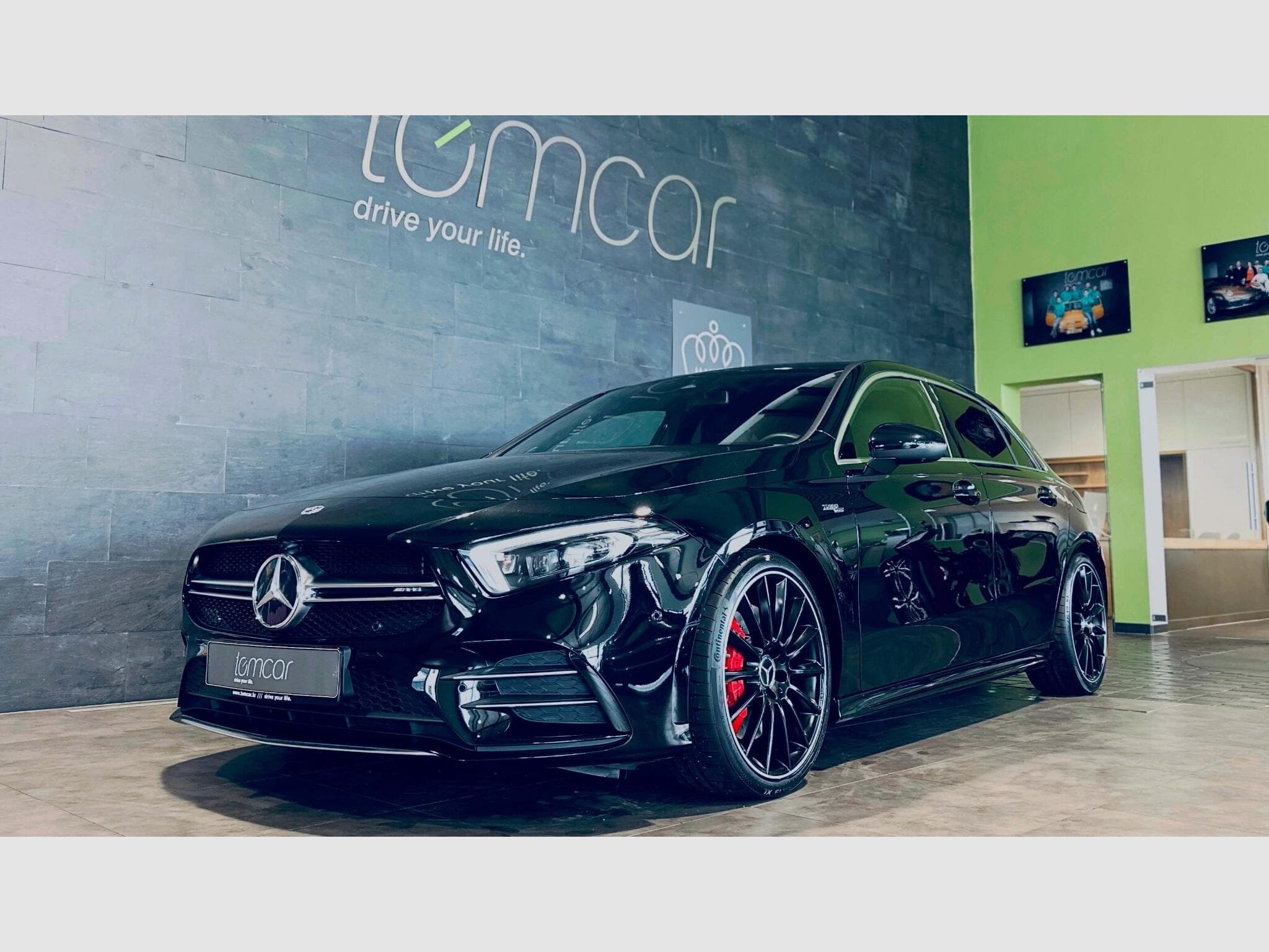 Mercedes A 35 AMG AMG A 35 TURBO 4MATIC SPEEDSHIFT 7G-DCT (2022) - Photo 2
