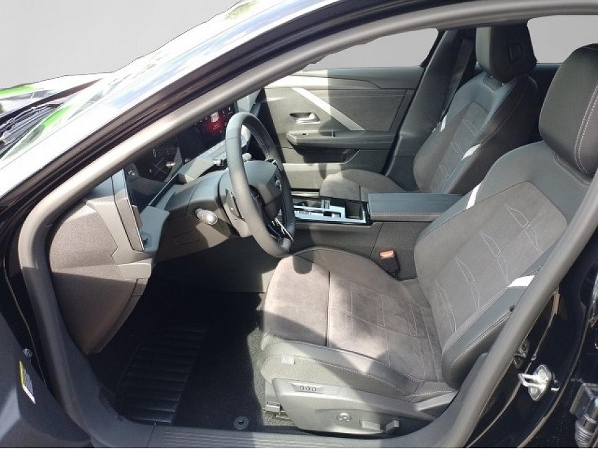 Opel Astra (2024) - Photo 7