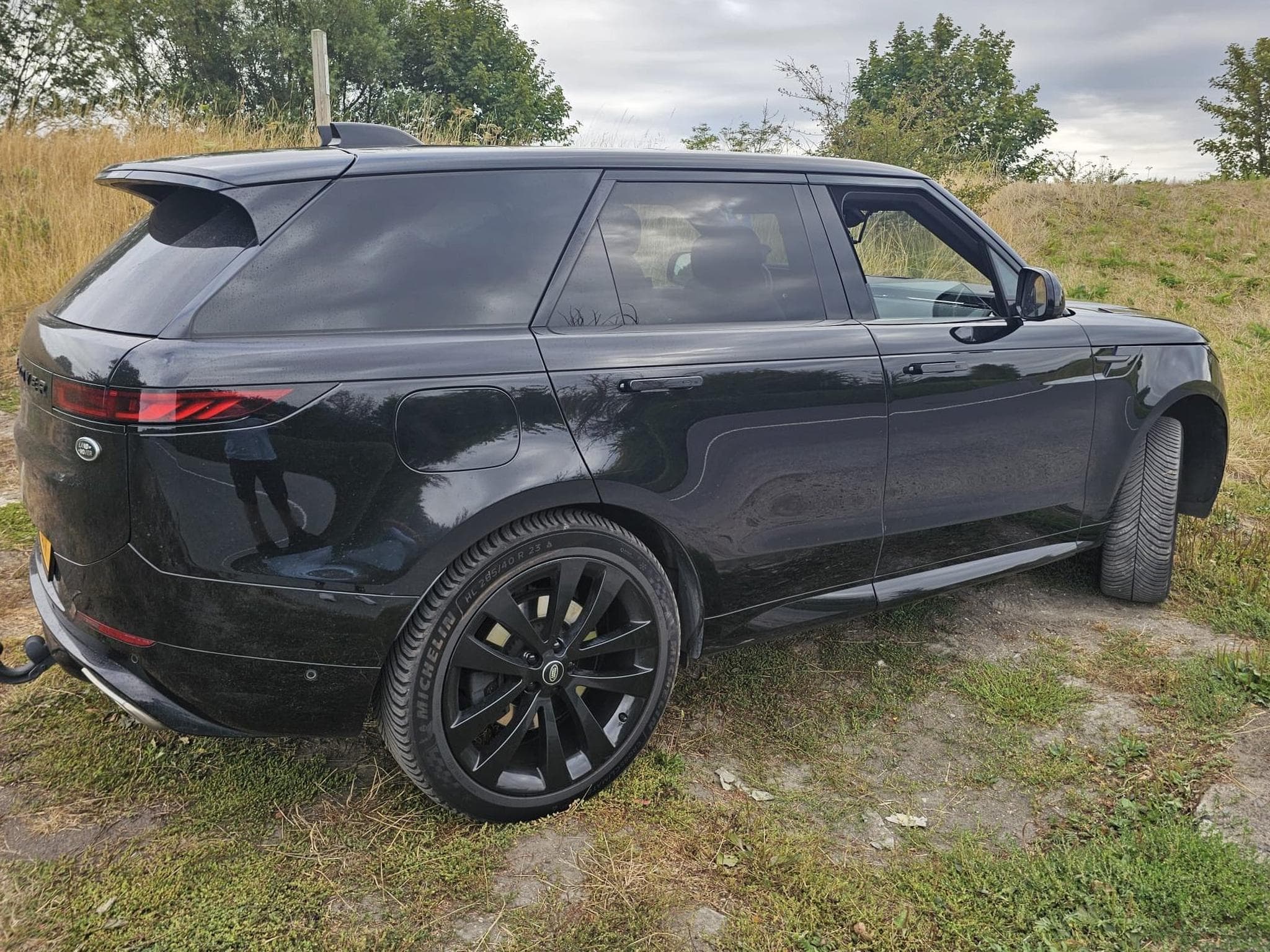 Land-Rover Range Rover Sport P510e First Edition (2023) - Foto 2
