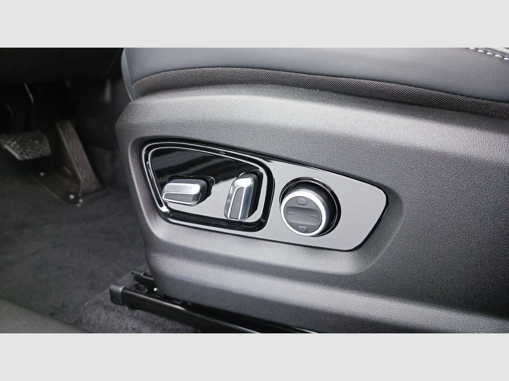 Jaecoo 7 PHEV Exclusive 1.5 TGDi 279ch (2026) - Foto 18