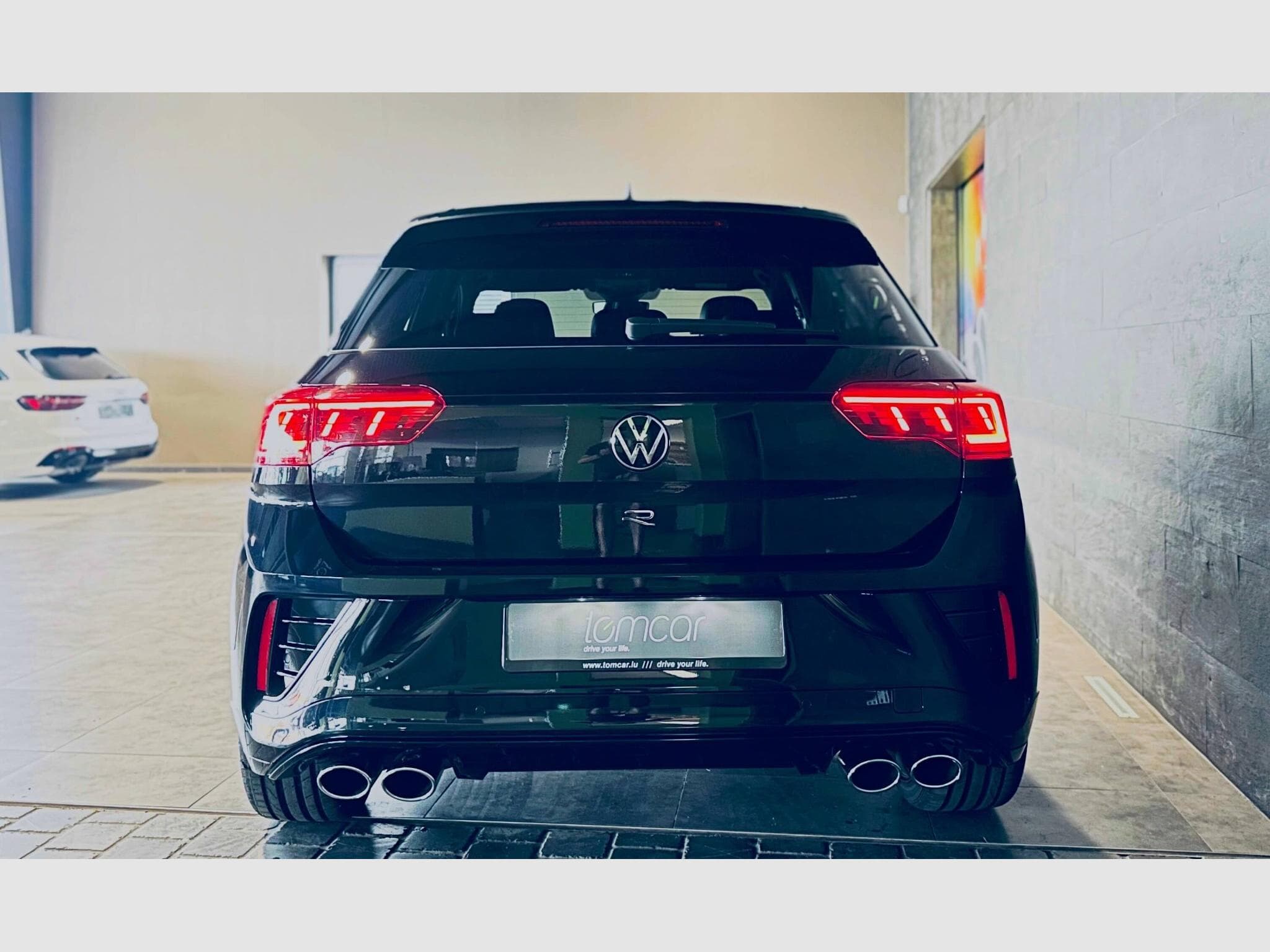 VW T-Roc T-ROC R TSI 4MOTION DSG (2025) - Foto 6