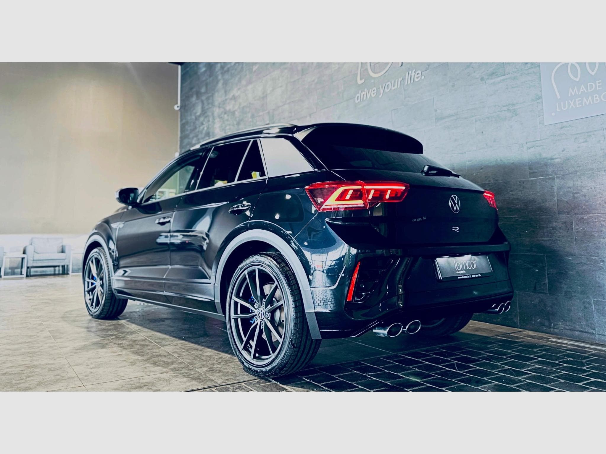 VW T-Roc T-ROC R TSI 4MOTION DSG (2025) - Foto 4