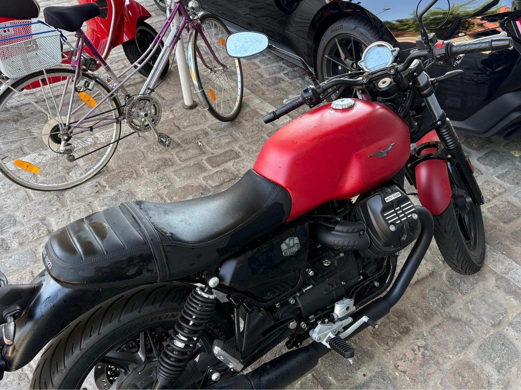 Moto Guzzi V7 IV V7 Stone Red (2024) - Foto 4