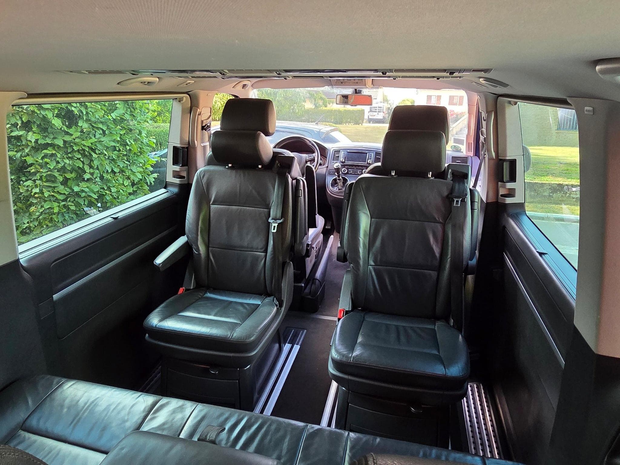 VW Multivan T5.2 - Highline (2010) - Foto 5