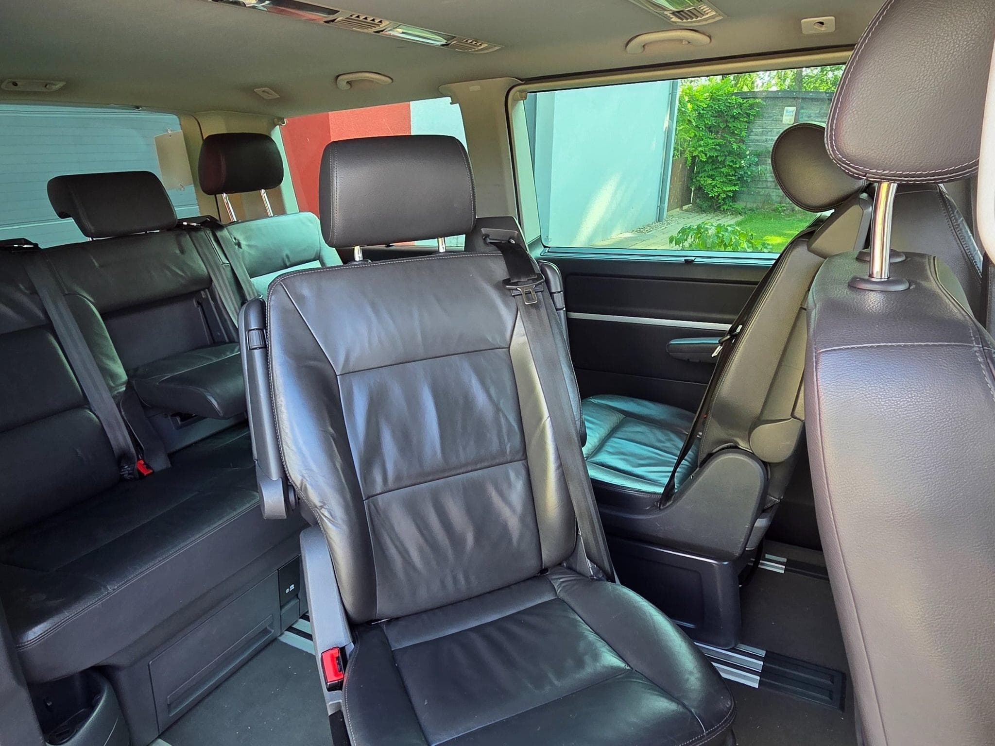 VW Multivan T5.2 - Highline (2010) - Foto 8