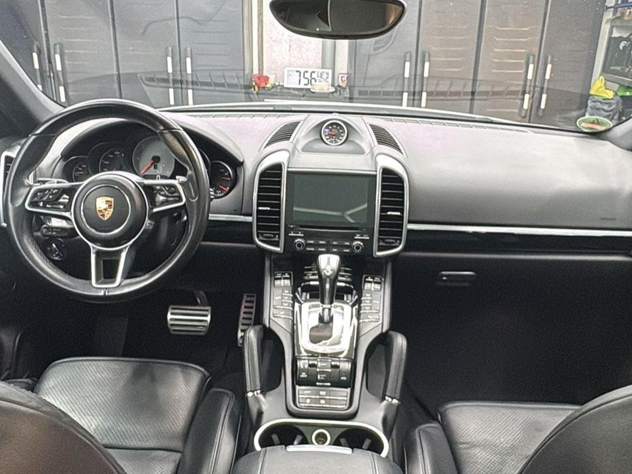 Porsche Cayenne Cayenne S 4.2 V8 (2017) - Photo 2
