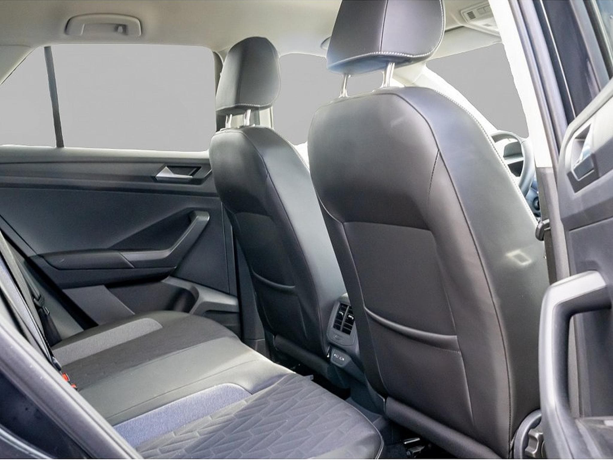 VW T-Roc (2025) - Foto 4