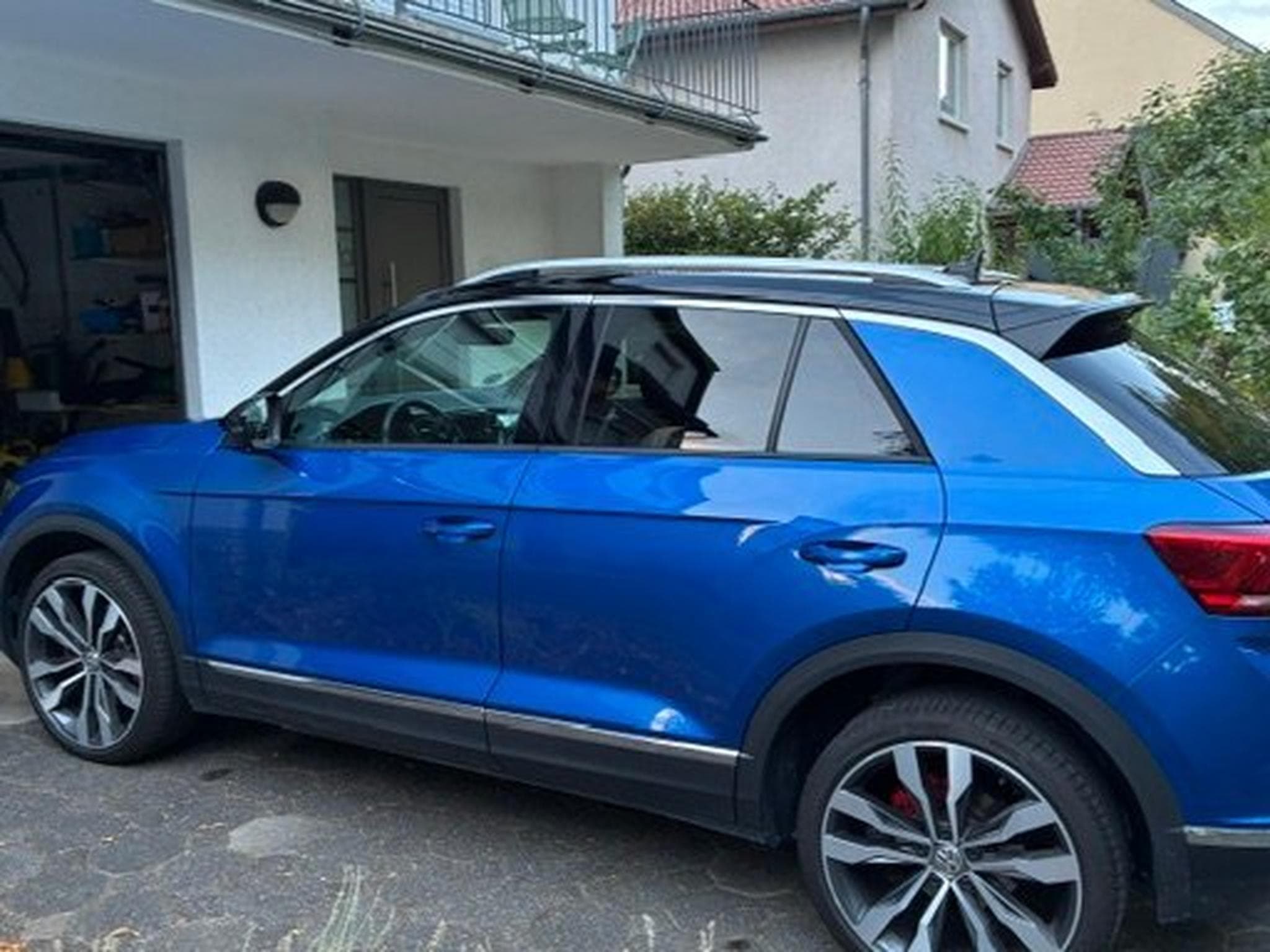 VW T-Roc Sport 2.0 TDI SCR 110 kW DSG 7 (2019) - Photo 4