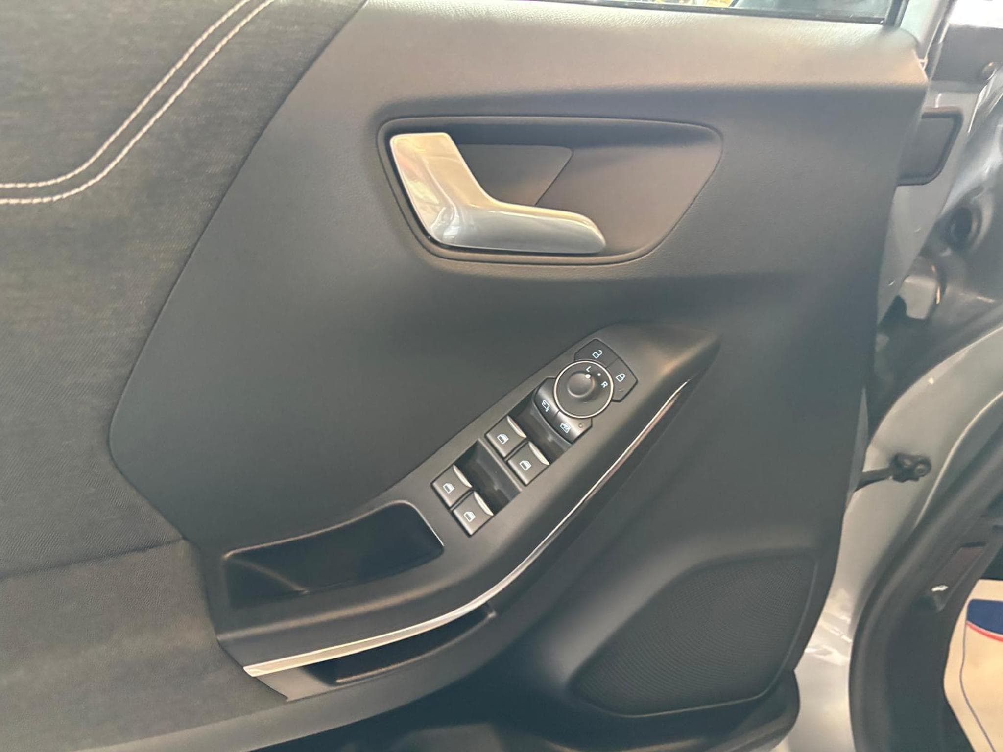 Ford Puma Titanium (2023) - Photo 12