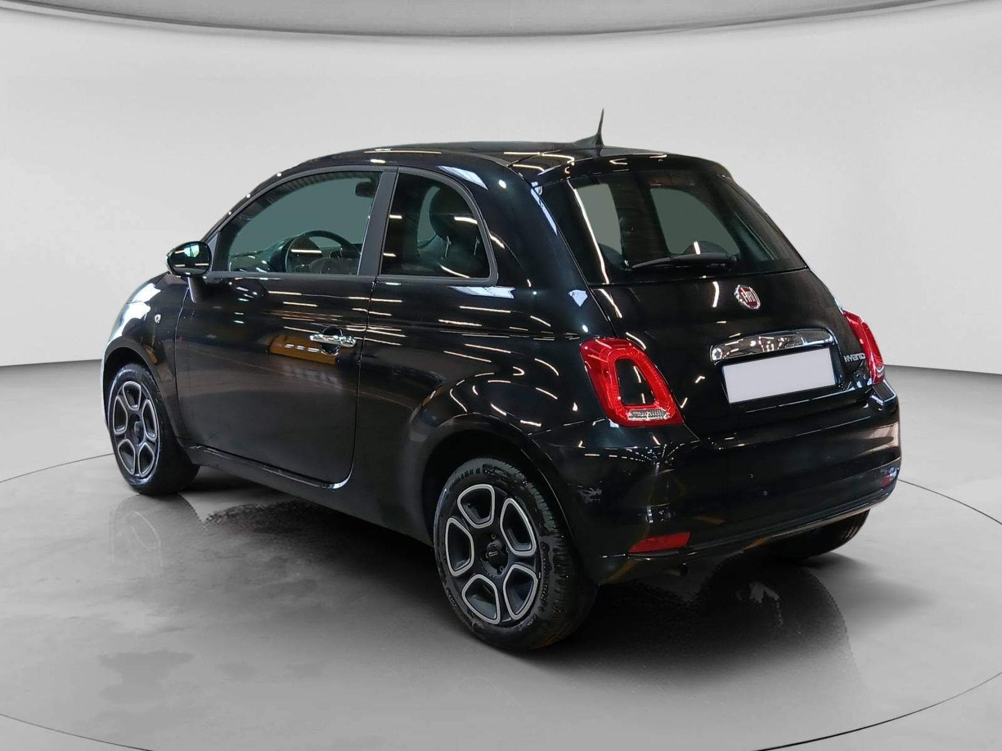Fiat 500 Club 1.0 70 ch Hybride BSG (2023) - Foto 3