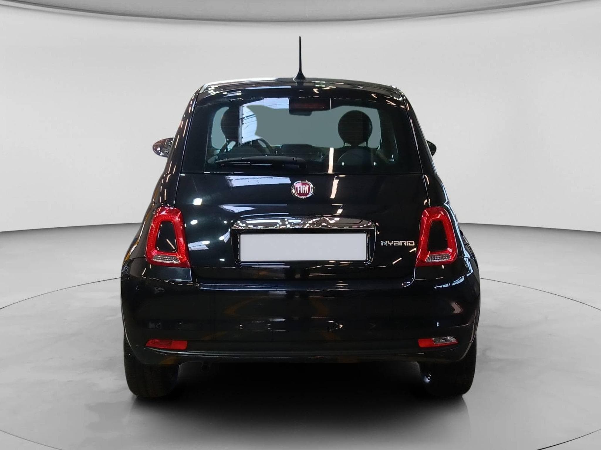 Fiat 500 Club 1.0 70 ch Hybride BSG (2023) - Foto 4
