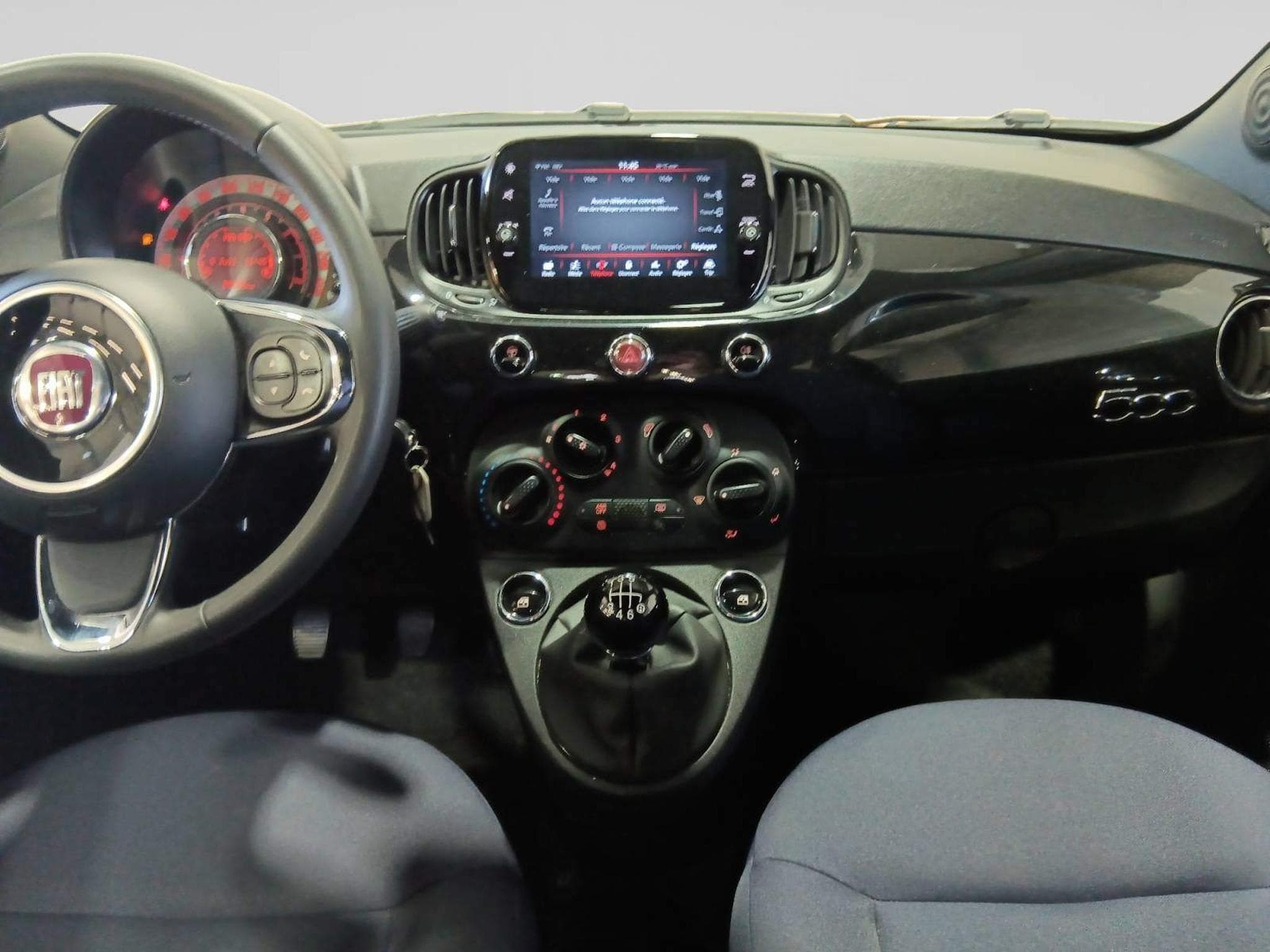 Fiat 500 Club 1.0 70 ch Hybride BSG (2023) - Foto 11