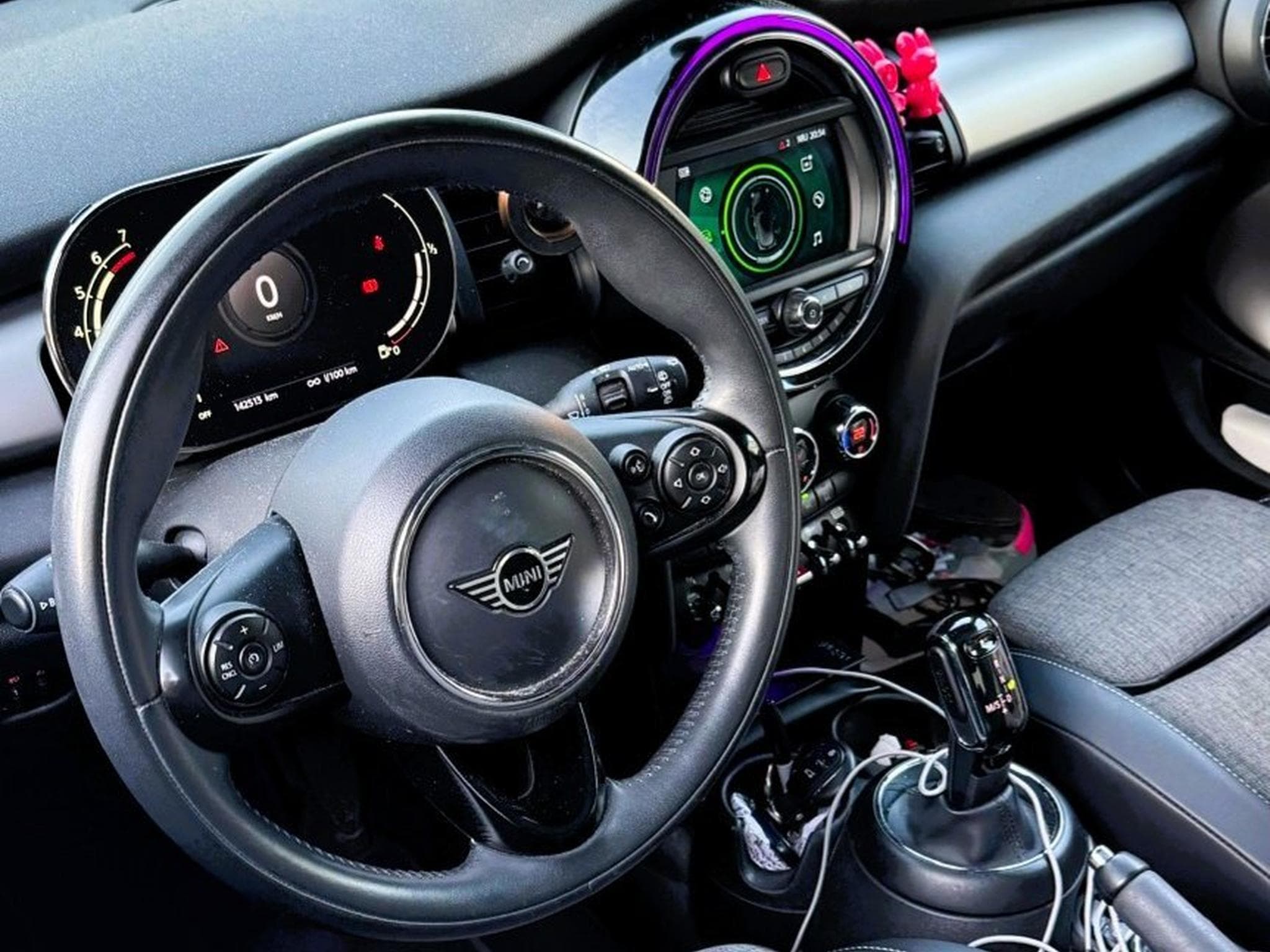Mini Cooper 1.5 136 ch BVA7 - Toit pano (2020) - Photo 5