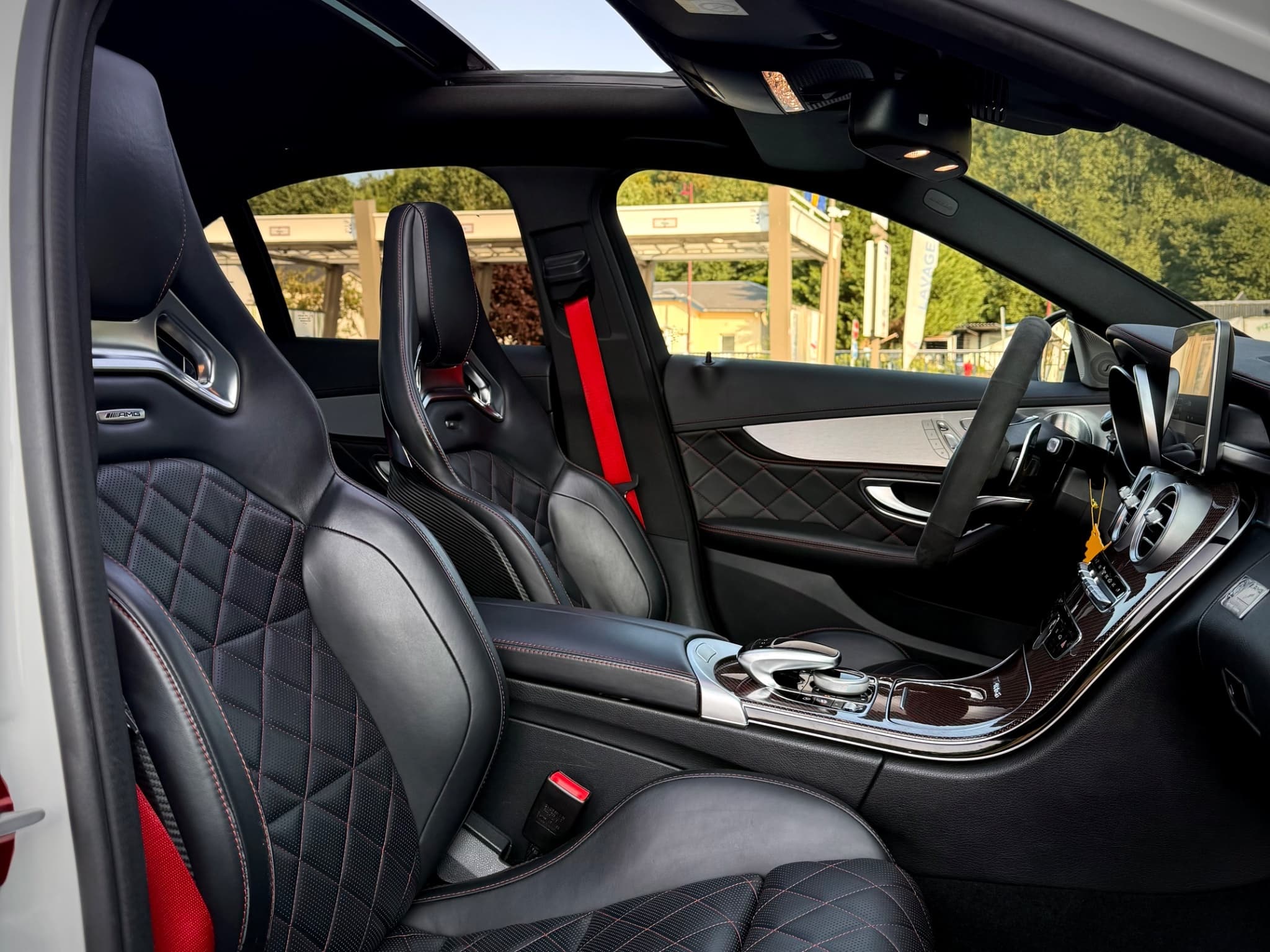 Mercedes C 63 AMG S (2016) - Photo 6