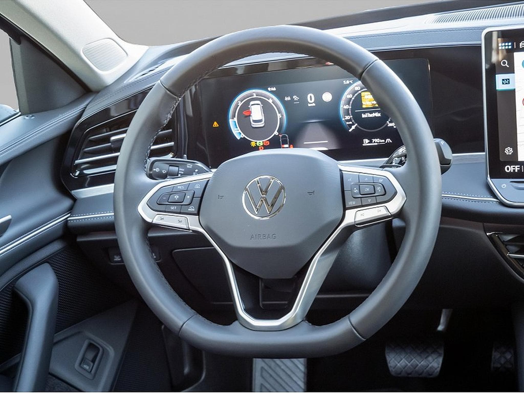 VW Passat (2025) - Photo 6