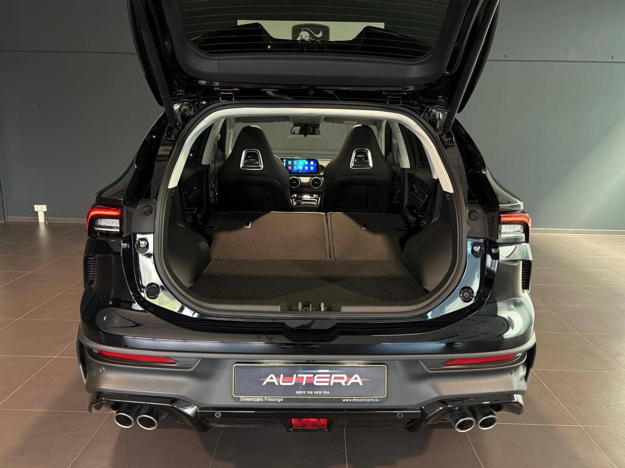 Forthing T5 EVO 1.5 TURBO AUTO FULL OPTIONS (2026) - Foto 24