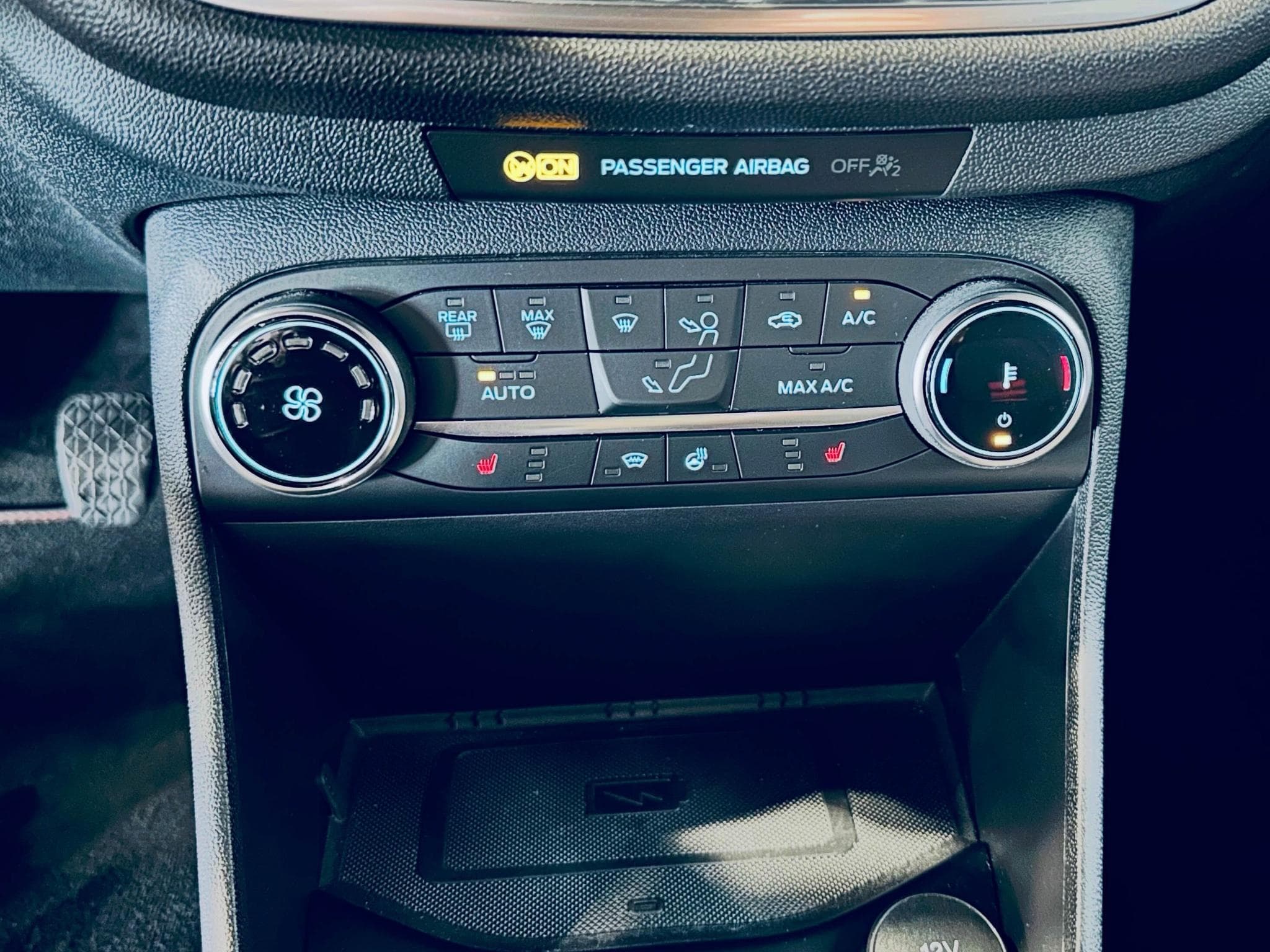 Ford Fiesta FIESTA ST-LINE (2023) - Photo 12