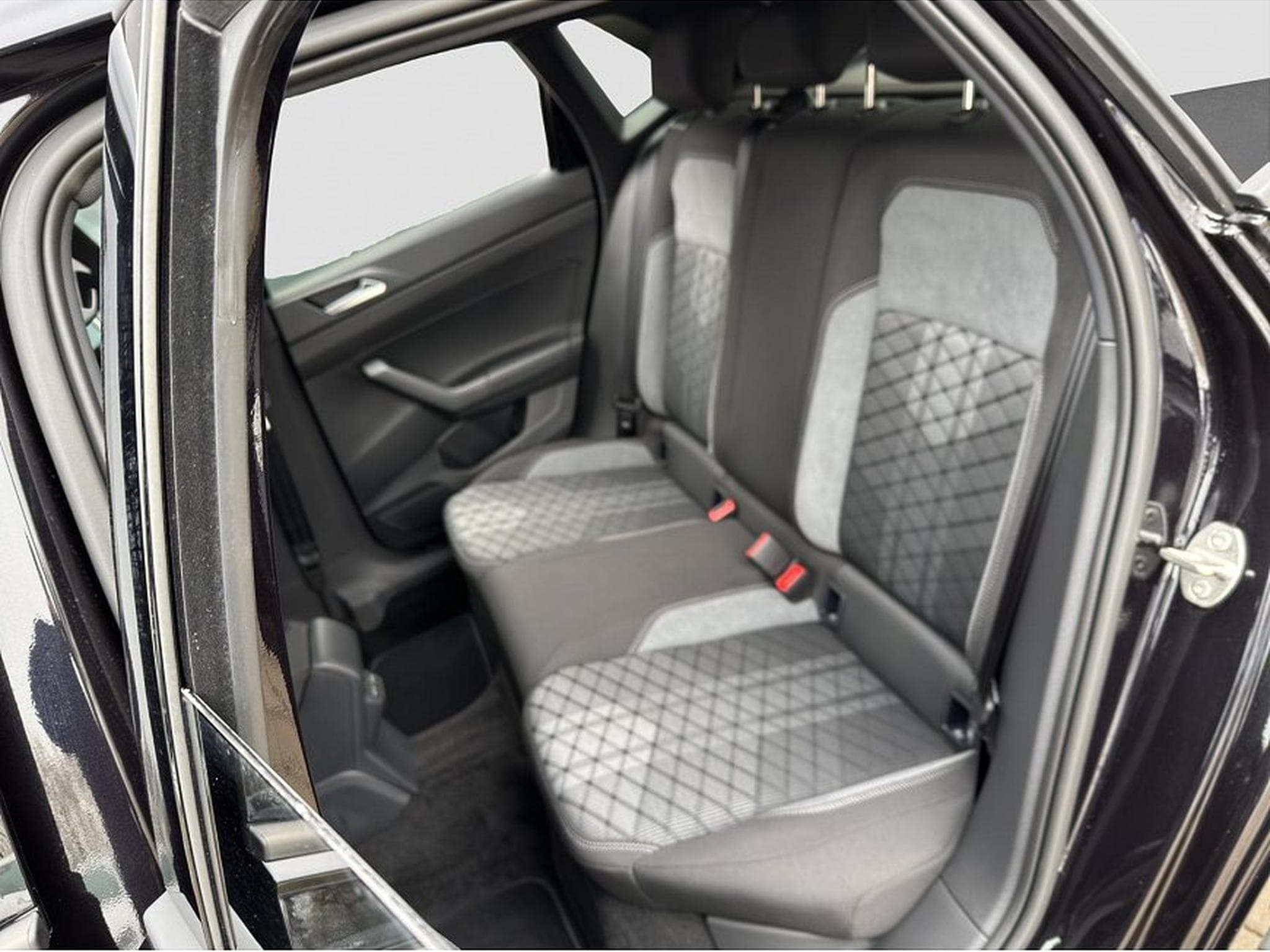 VW Polo (2025) - Foto 17