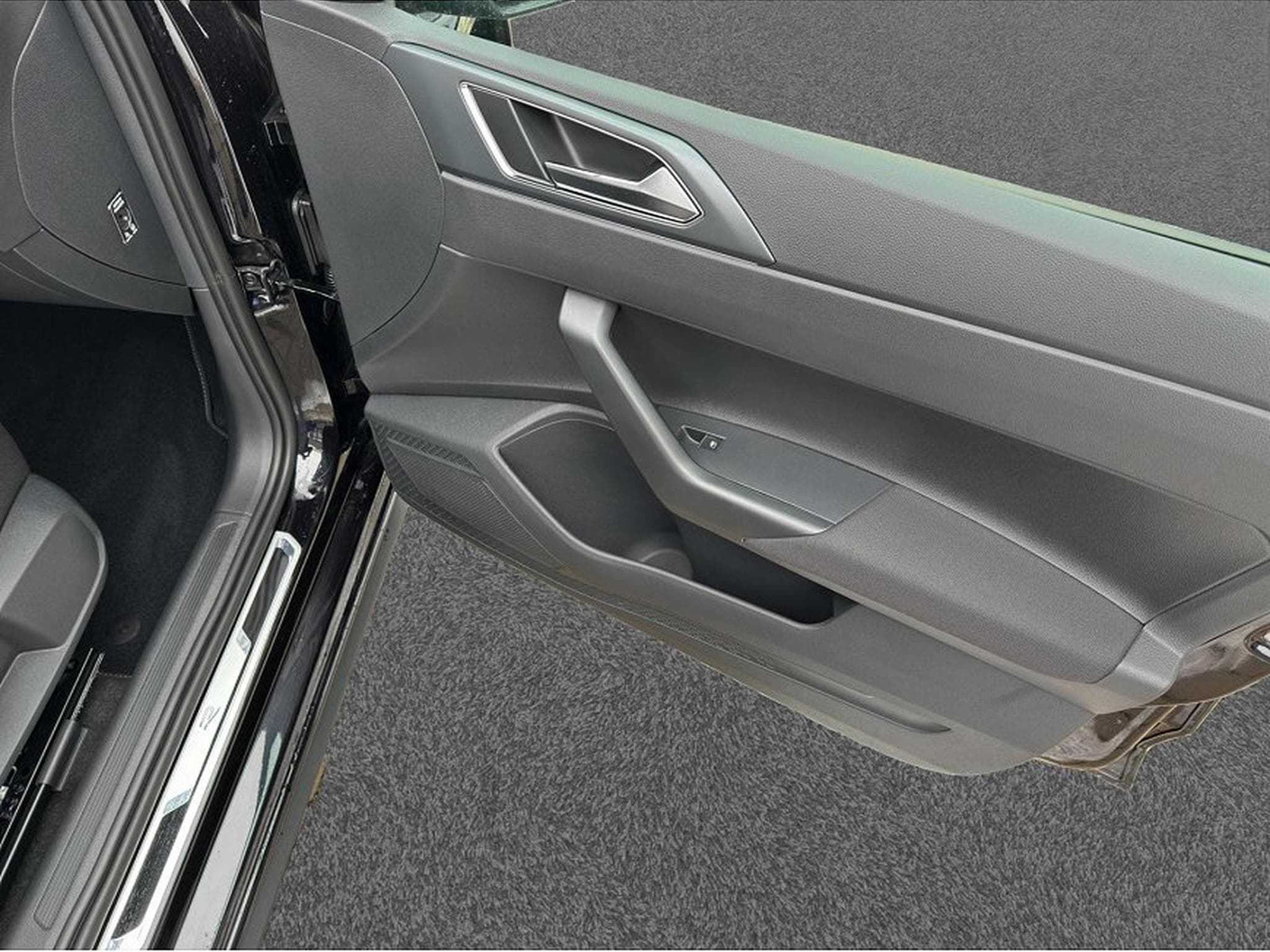 VW Polo (2025) - Foto 25