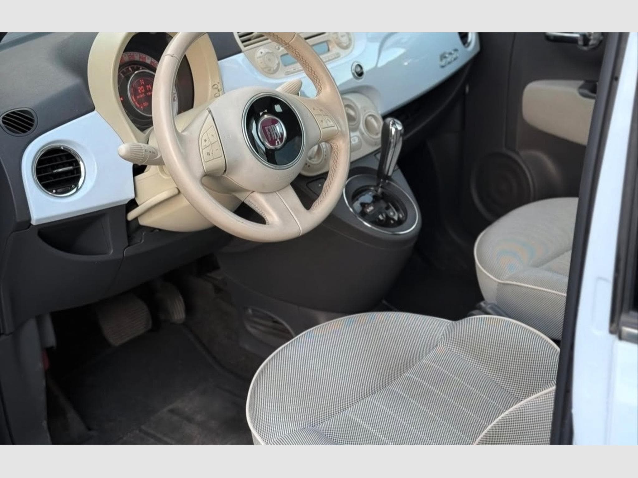 Fiat 500 1.2 Automatique (2010) - Foto 5