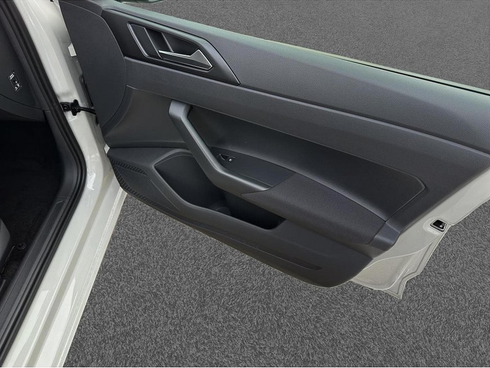 VW Polo (2025) - Foto 25