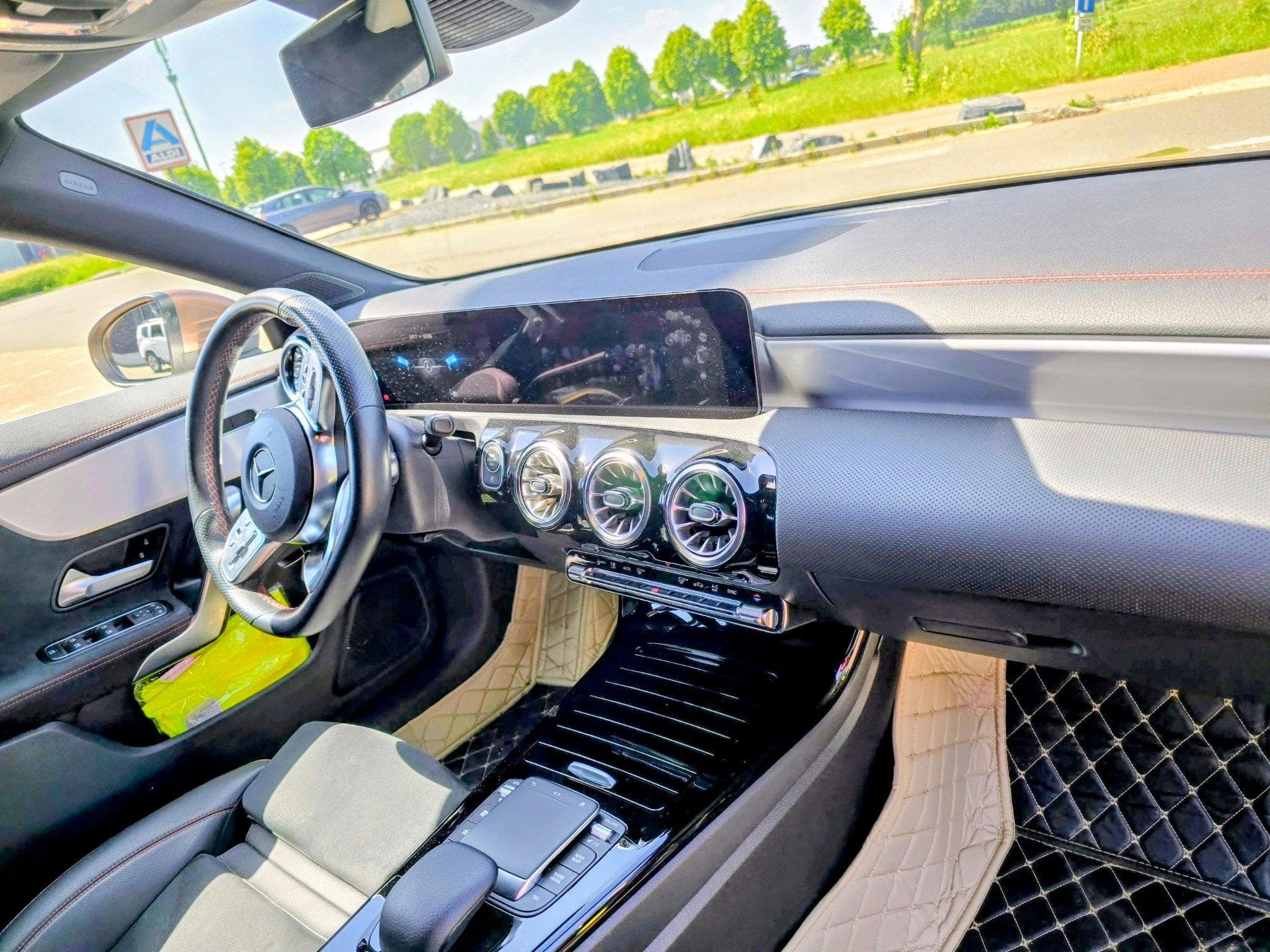 Mercedes CLA 220 Amg line (2023) - Foto 7