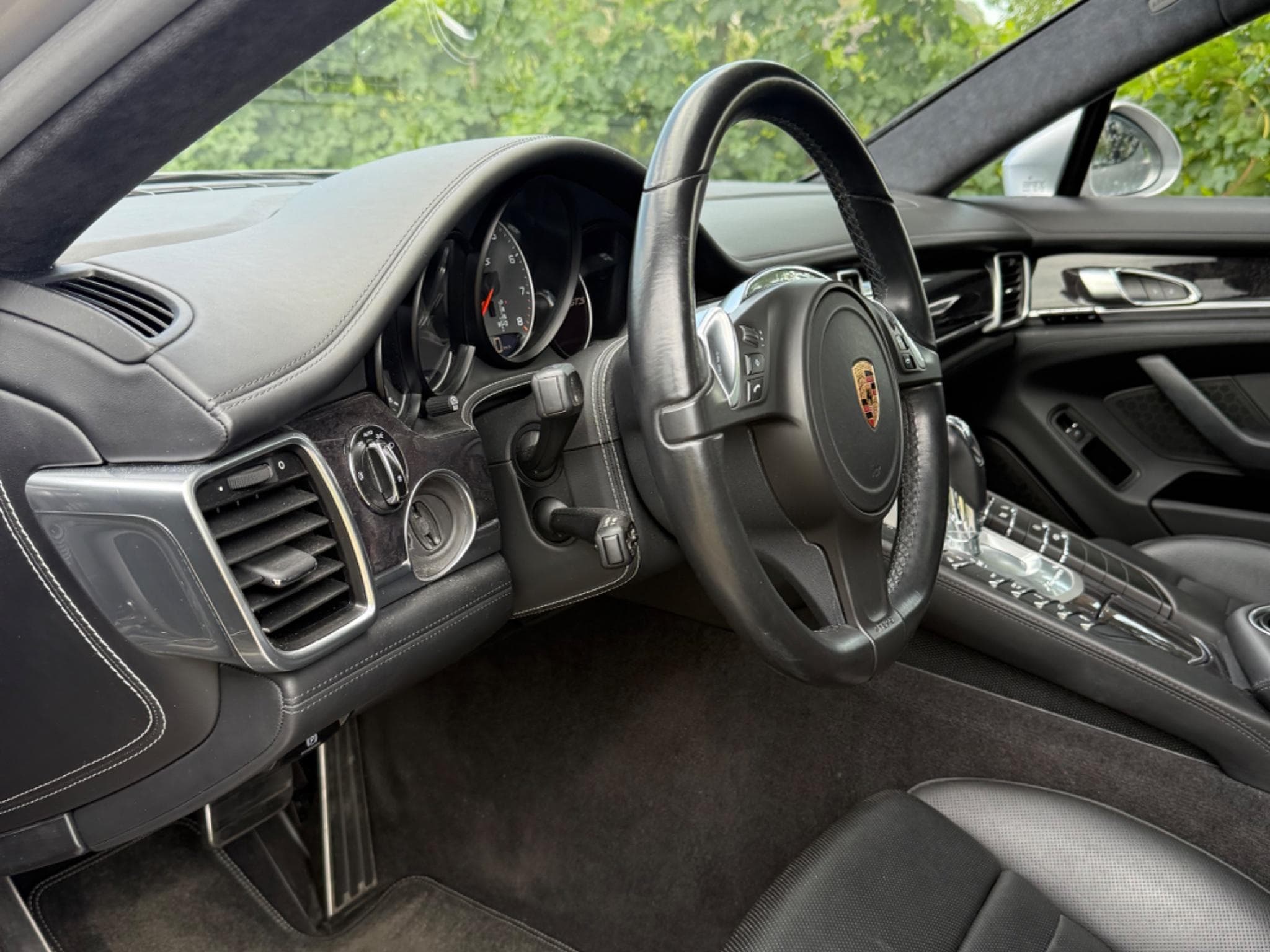 Porsche Panamera GTS (2016) - Photo 7