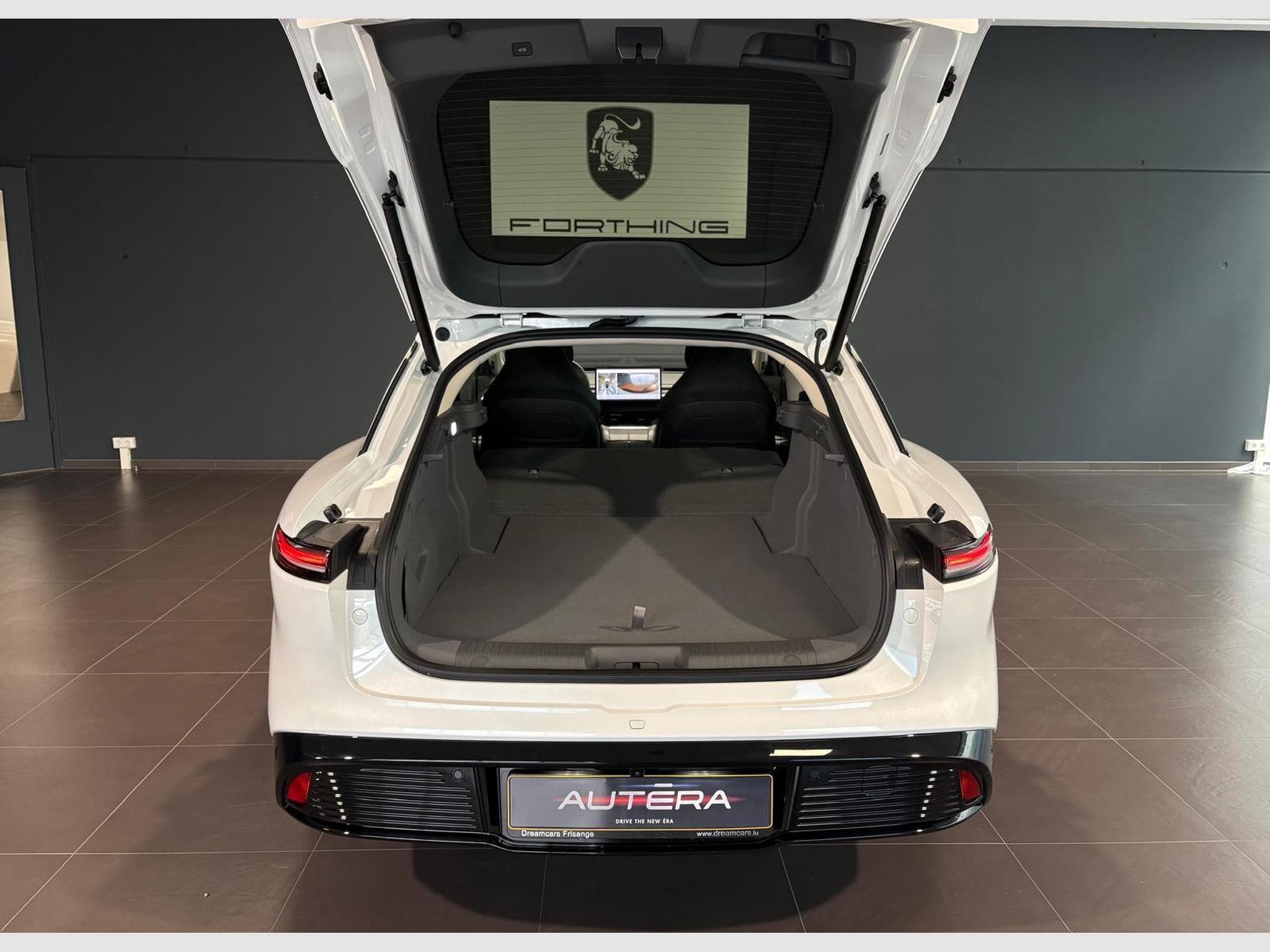 Forthing S7 REEV FULL OPTIONS (2026) - Foto 24