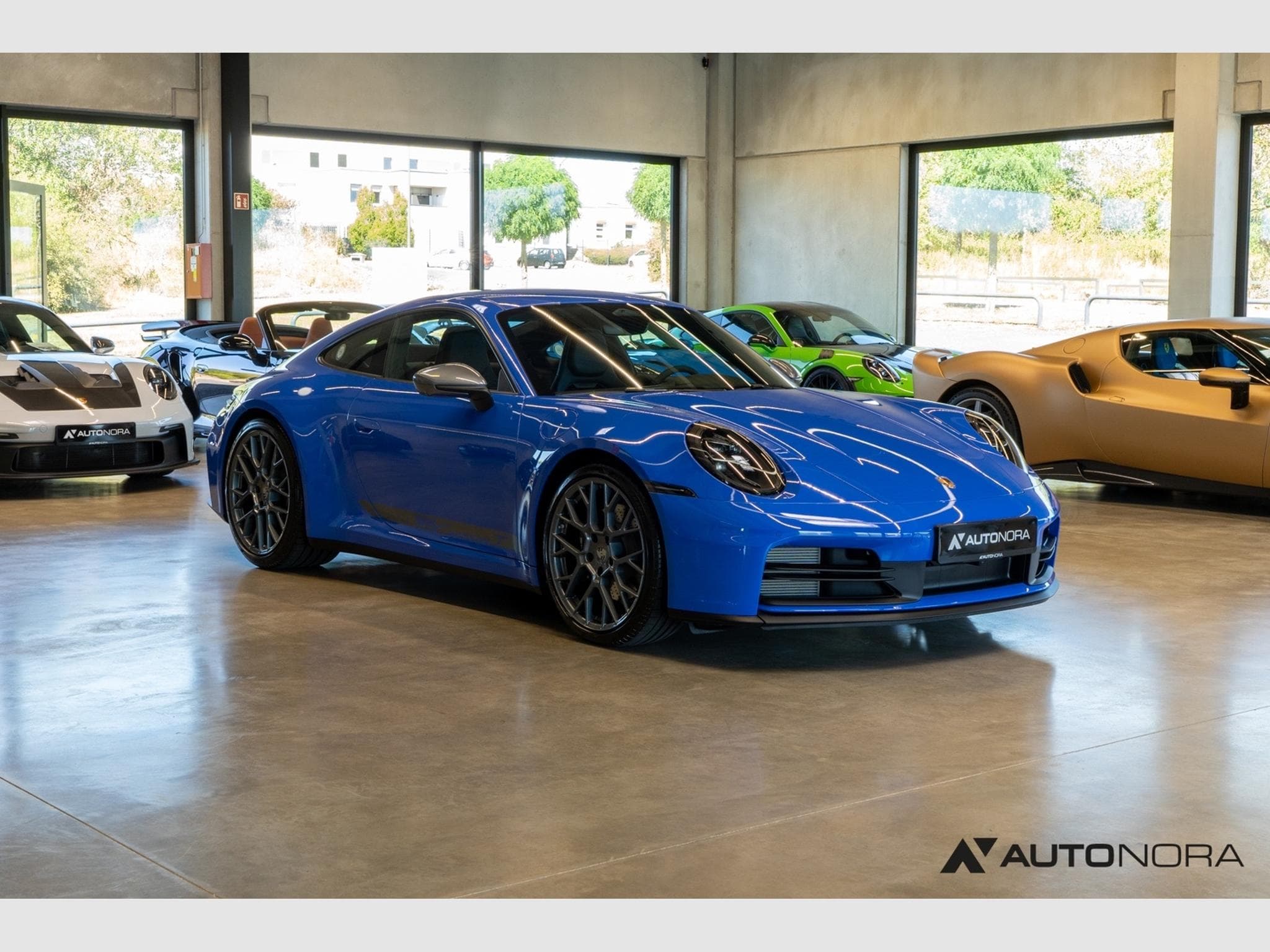 Porsche 992 911 (992.2) Carrera T (2026) - Photo 3