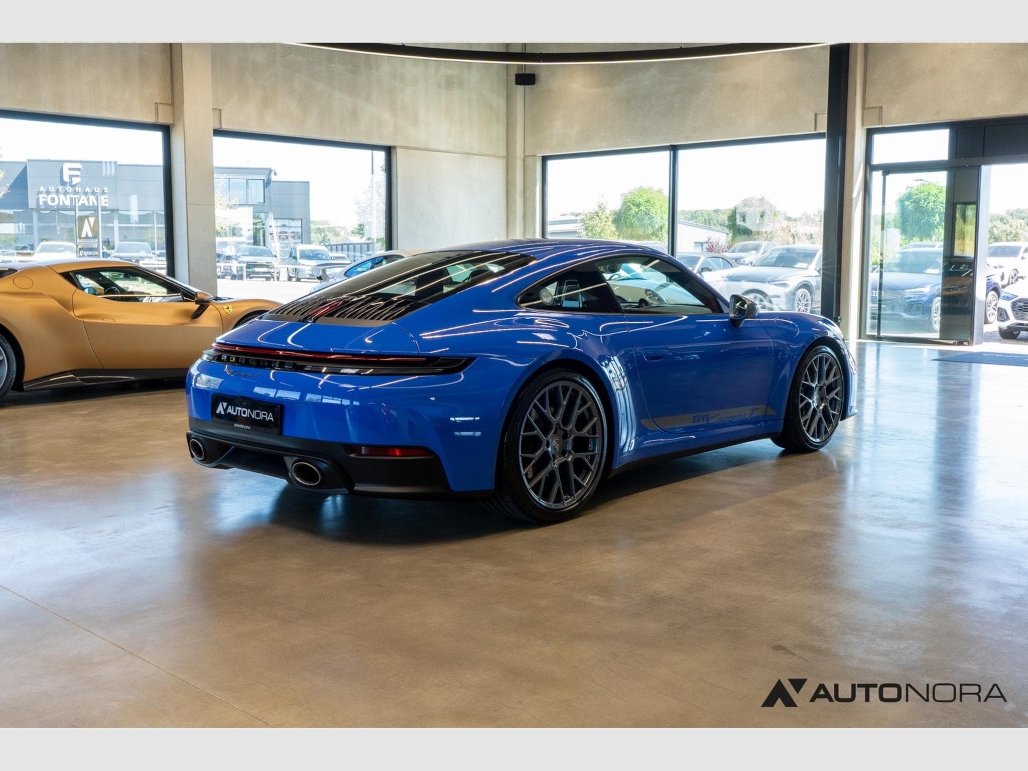 Porsche 992 911 (992.2) Carrera T (2026) - Photo 4