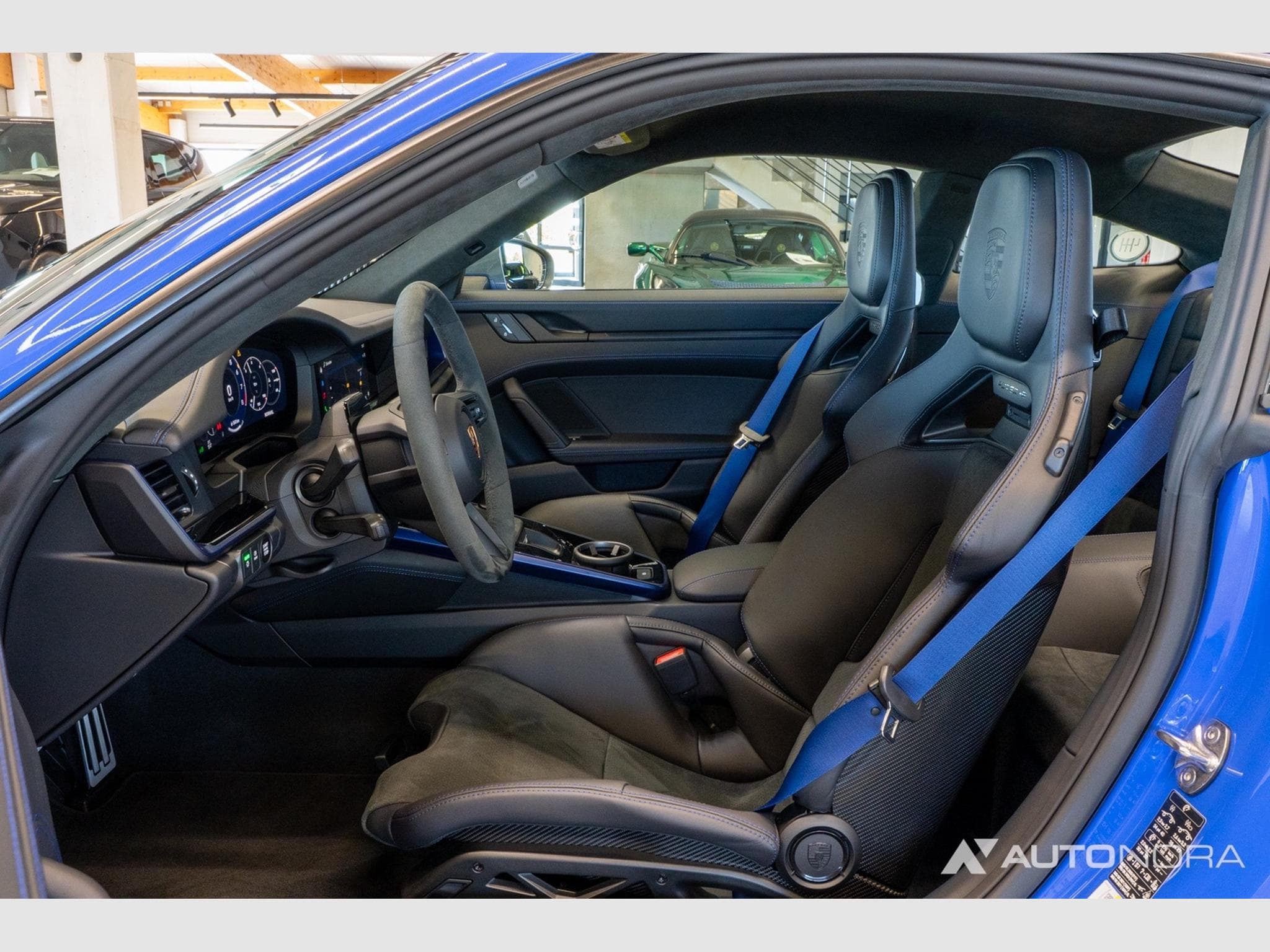 Porsche 992 911 (992.2) Carrera T (2026) - Photo 11