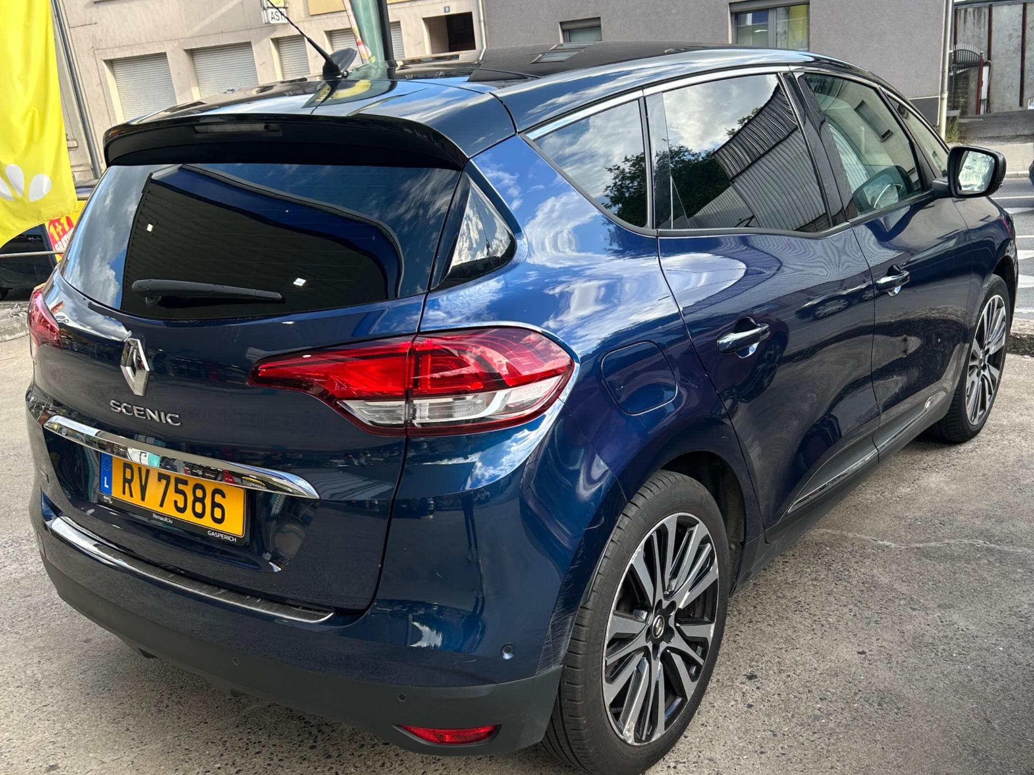Renault Scenic Initiale Paris (2020) - Photo 2