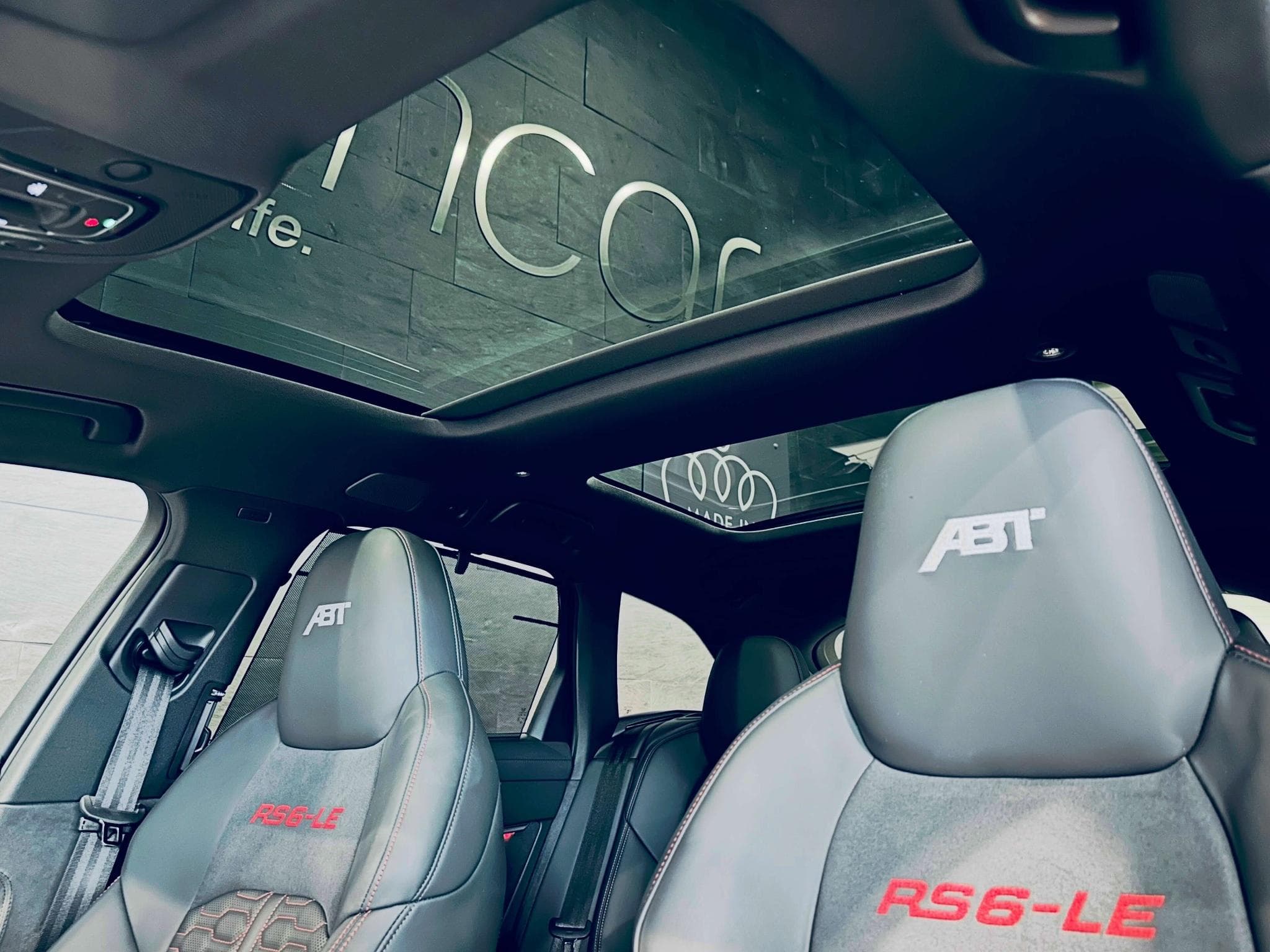 Audi RS6 RS6-LE ABT AVANT QUATTRO LEGACY EDITION TIPTRONIC (2023) - Photo 13