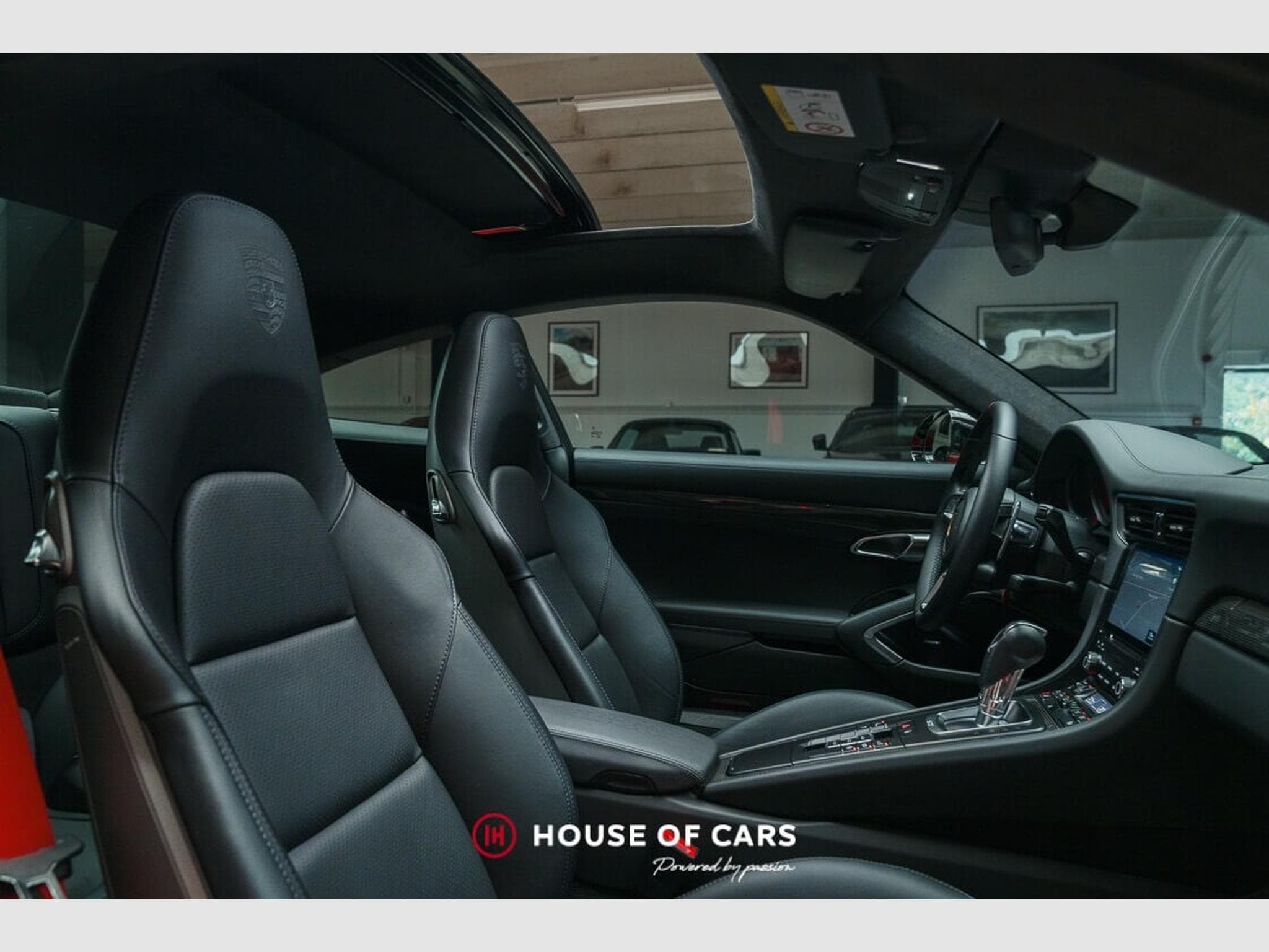 Porsche 911 991.2 CARRERA S COUPE PDK ENDURANCE RACING EDITION (2017) - Photo 12