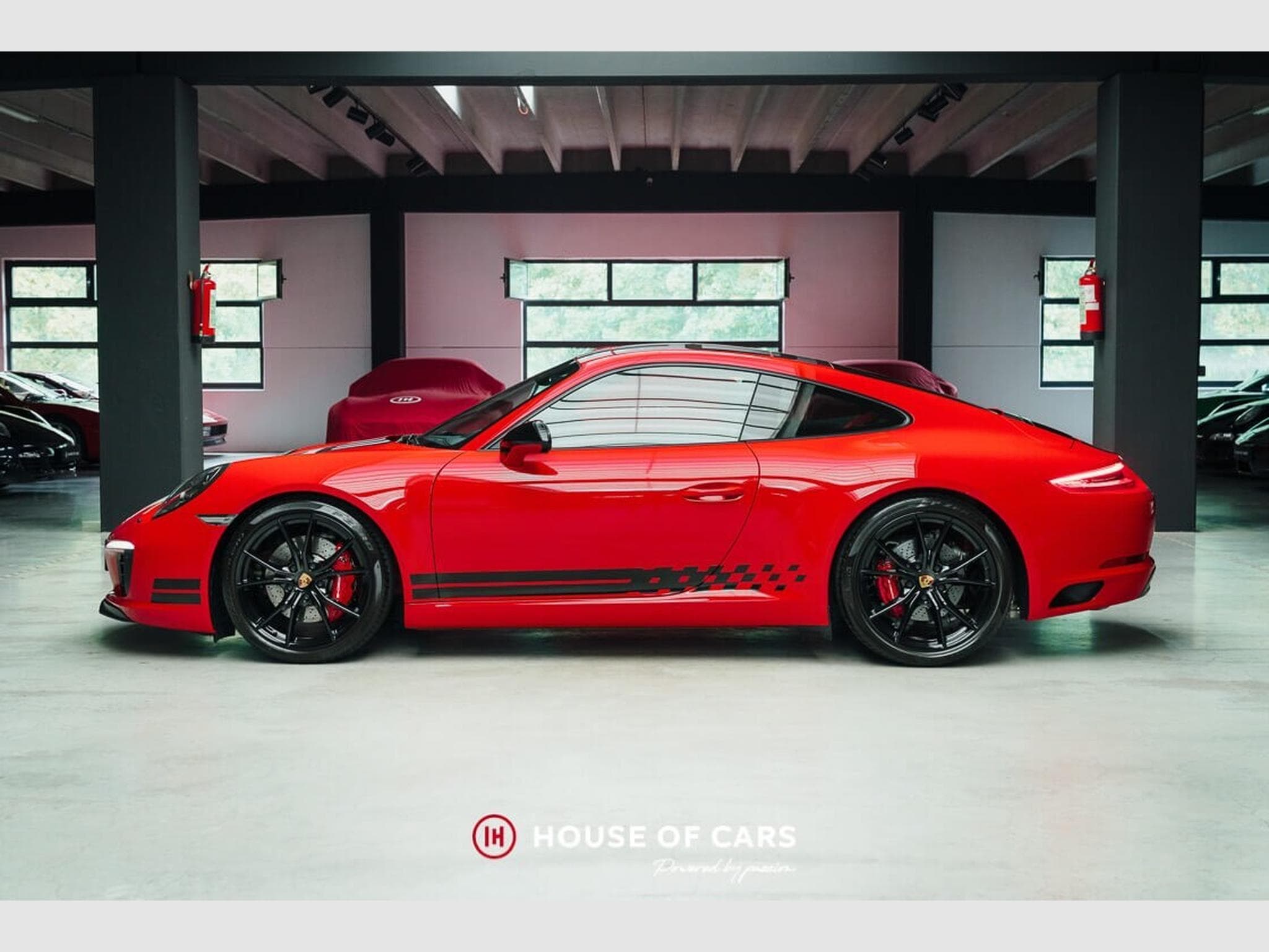 Porsche 991 .2 CARRERA S COUPE PDK ENDURANCE RACING EDITION (2017) - Photo 10