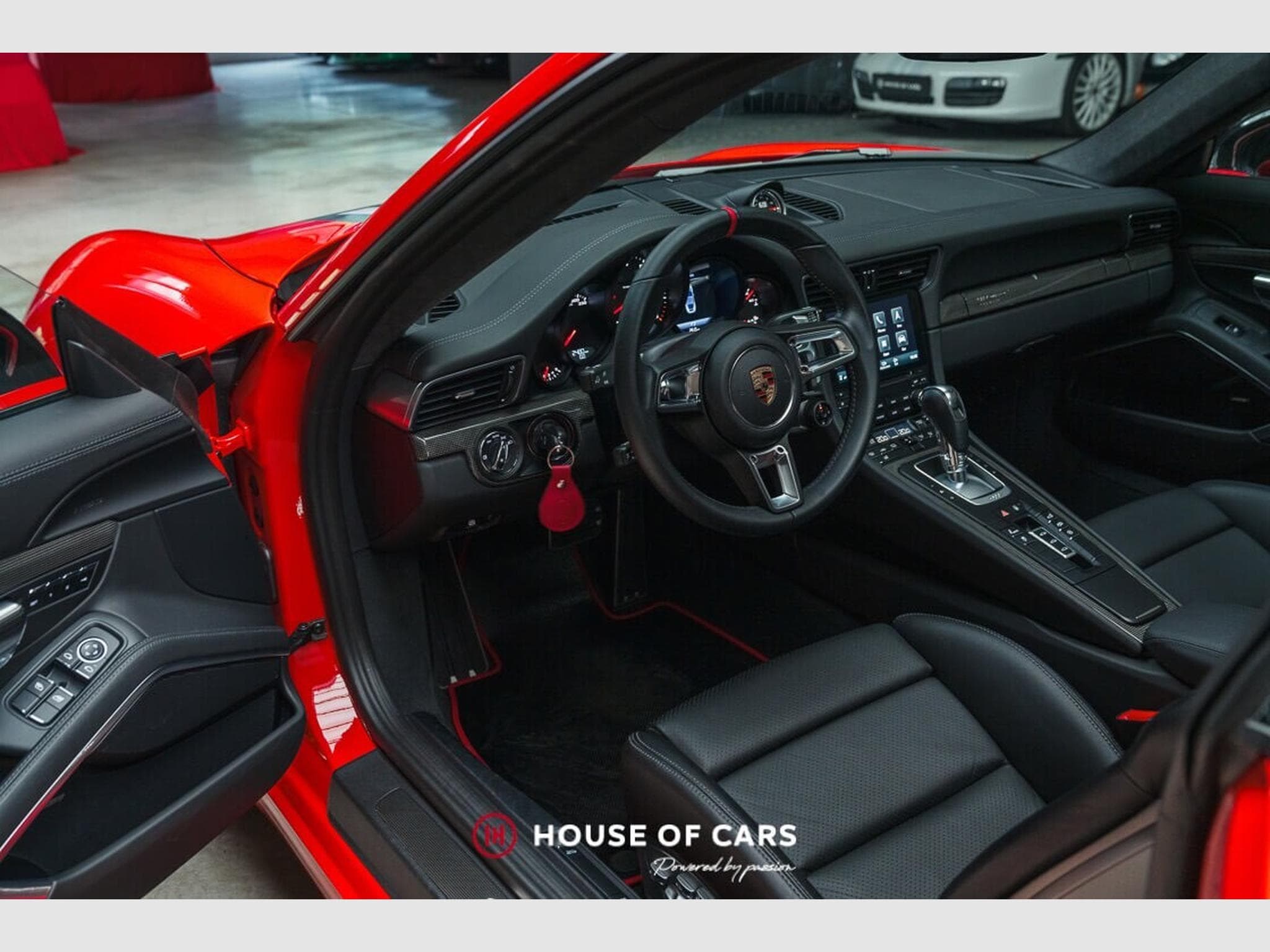Porsche 991 .2 CARRERA S COUPE PDK ENDURANCE RACING EDITION (2017) - Photo 11