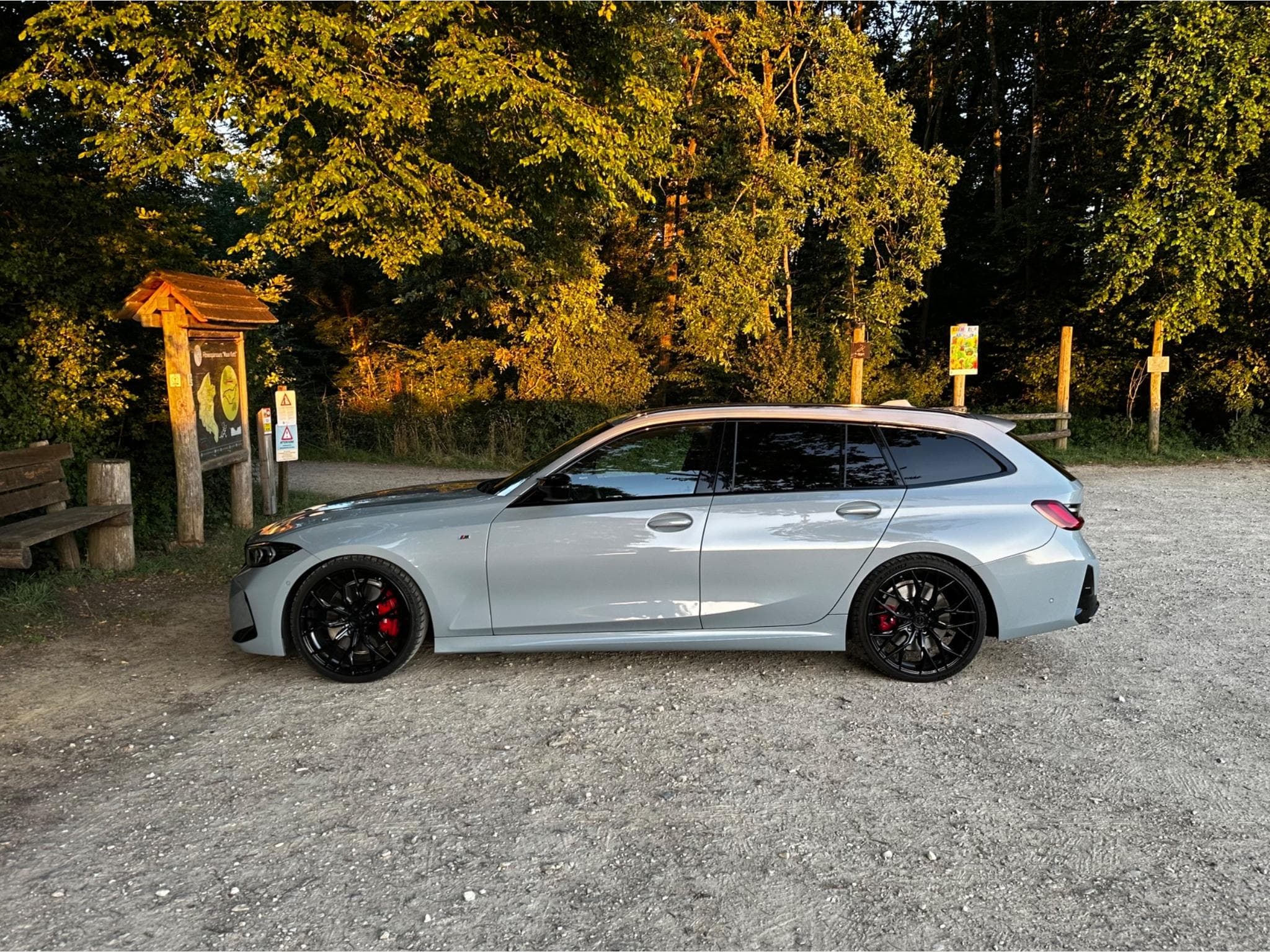 BMW M340d M340d Touring Xdrive (2022) - Photo 2