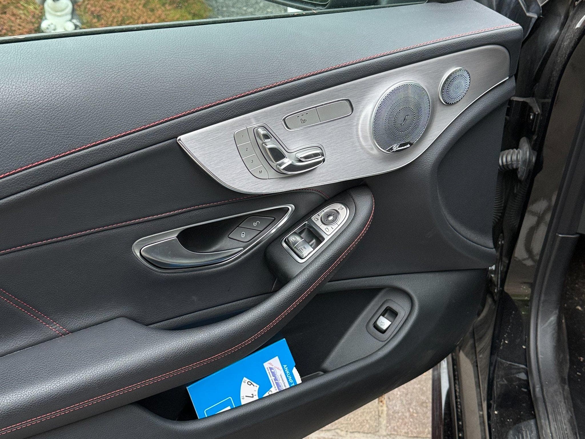 Mercedes C 43 AMG (2019) - Photo 6