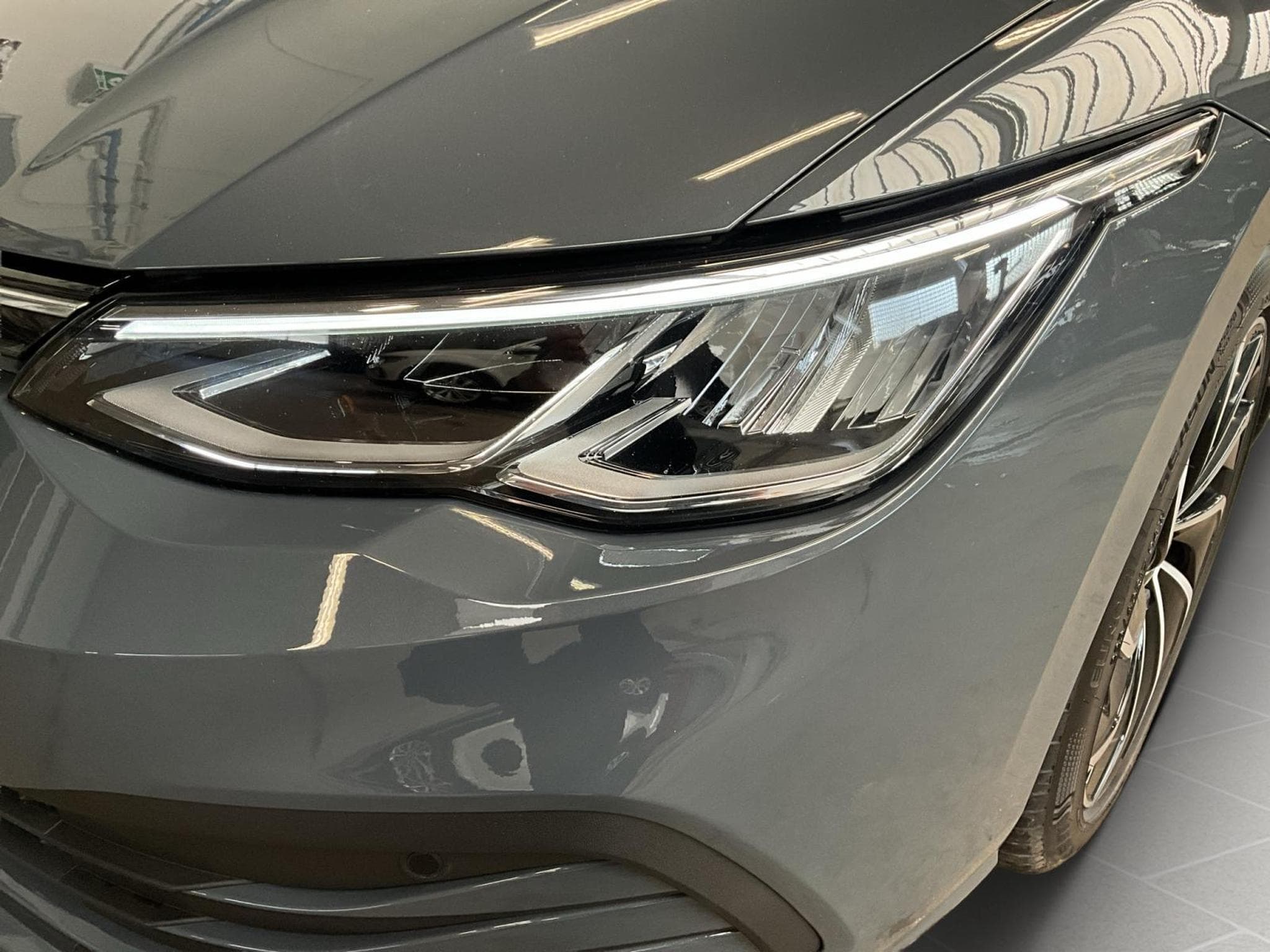 VW Golf Life+DSG+LED+Digi (2024) - Foto 9