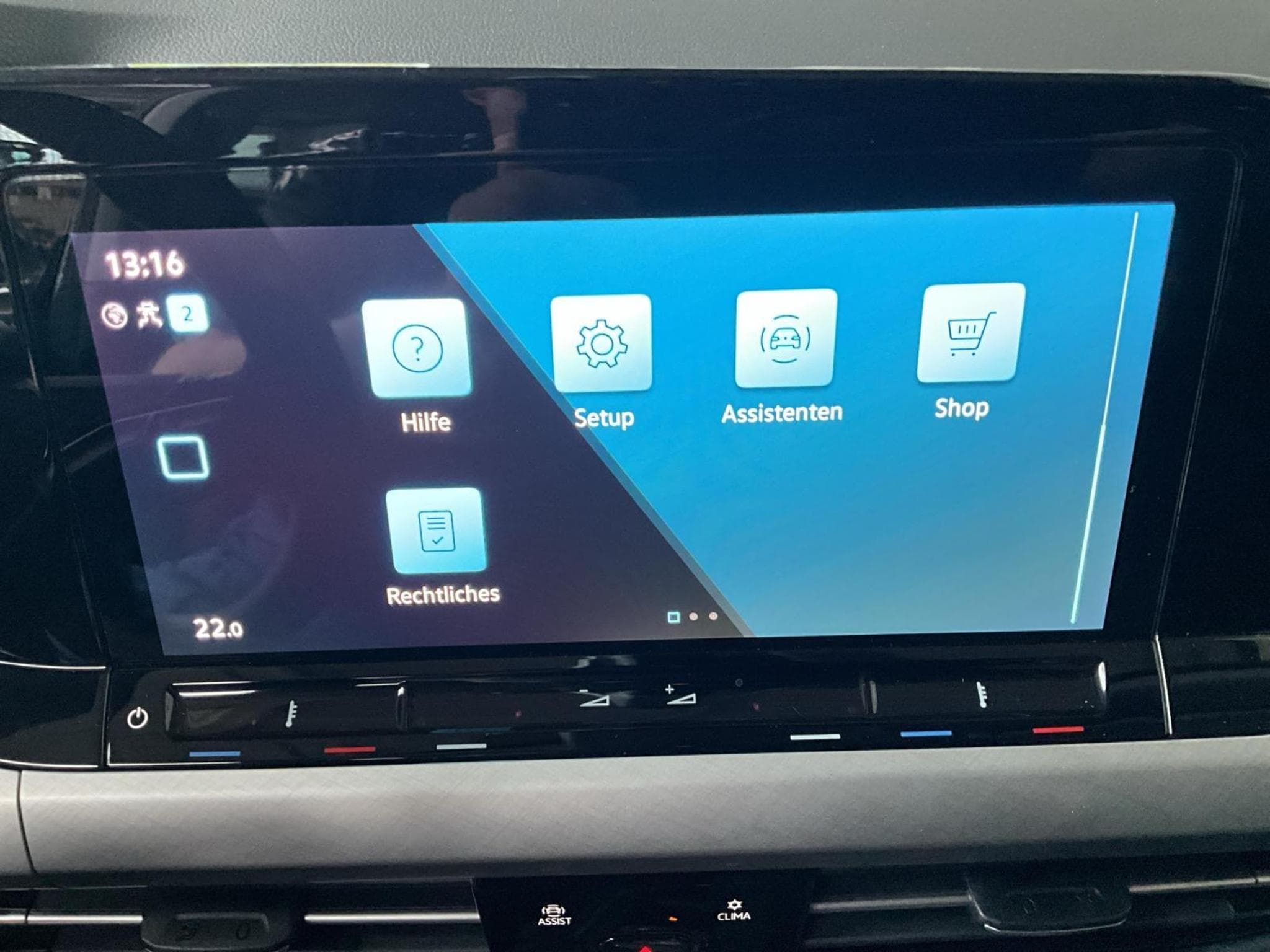 VW Golf Life+DSG+LED+Navi+DIGI+ (2023) - Photo 18