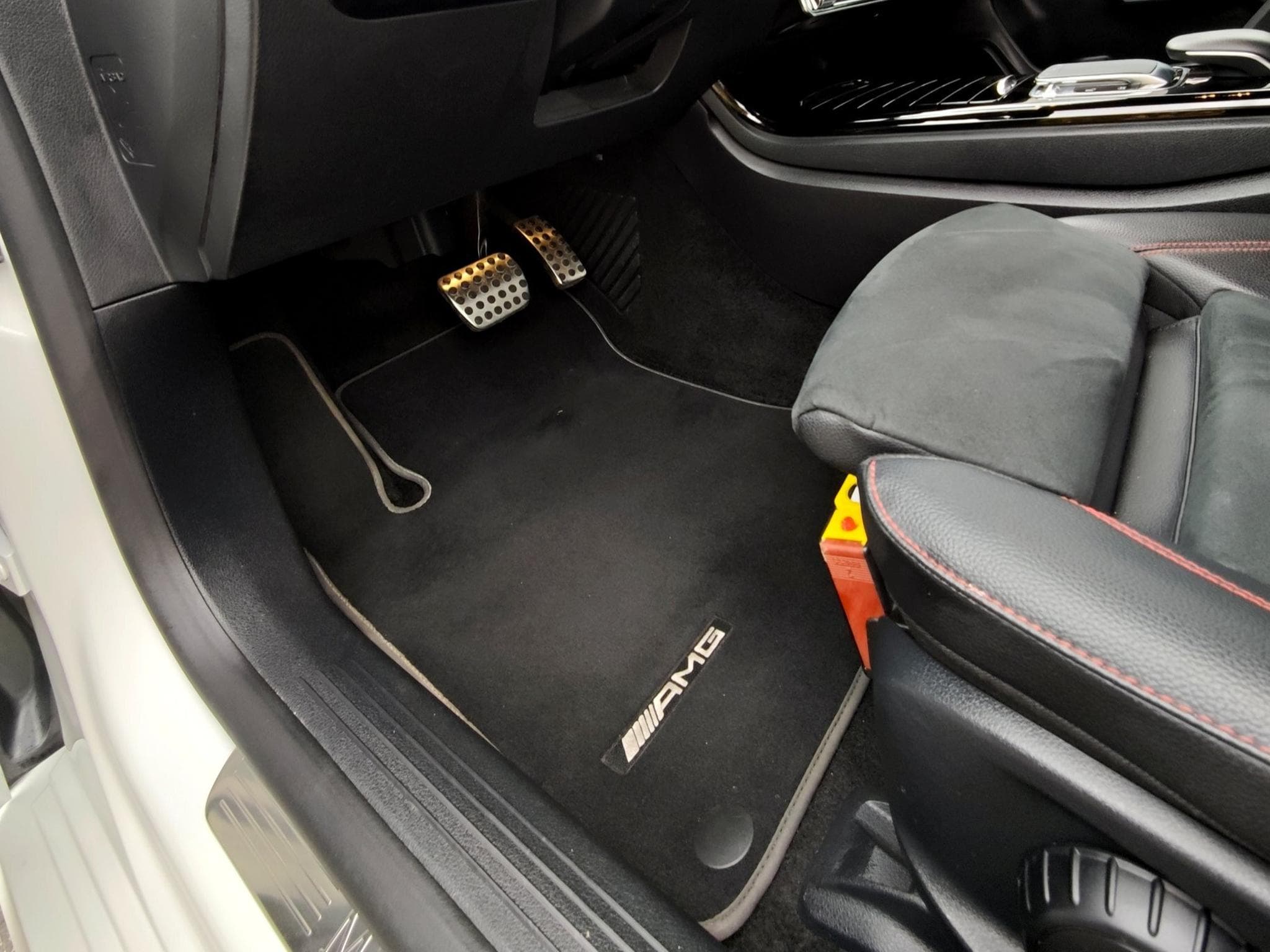 Mercedes CLA 200 AMG Line – Boîte automatique (2020) - Photo 12