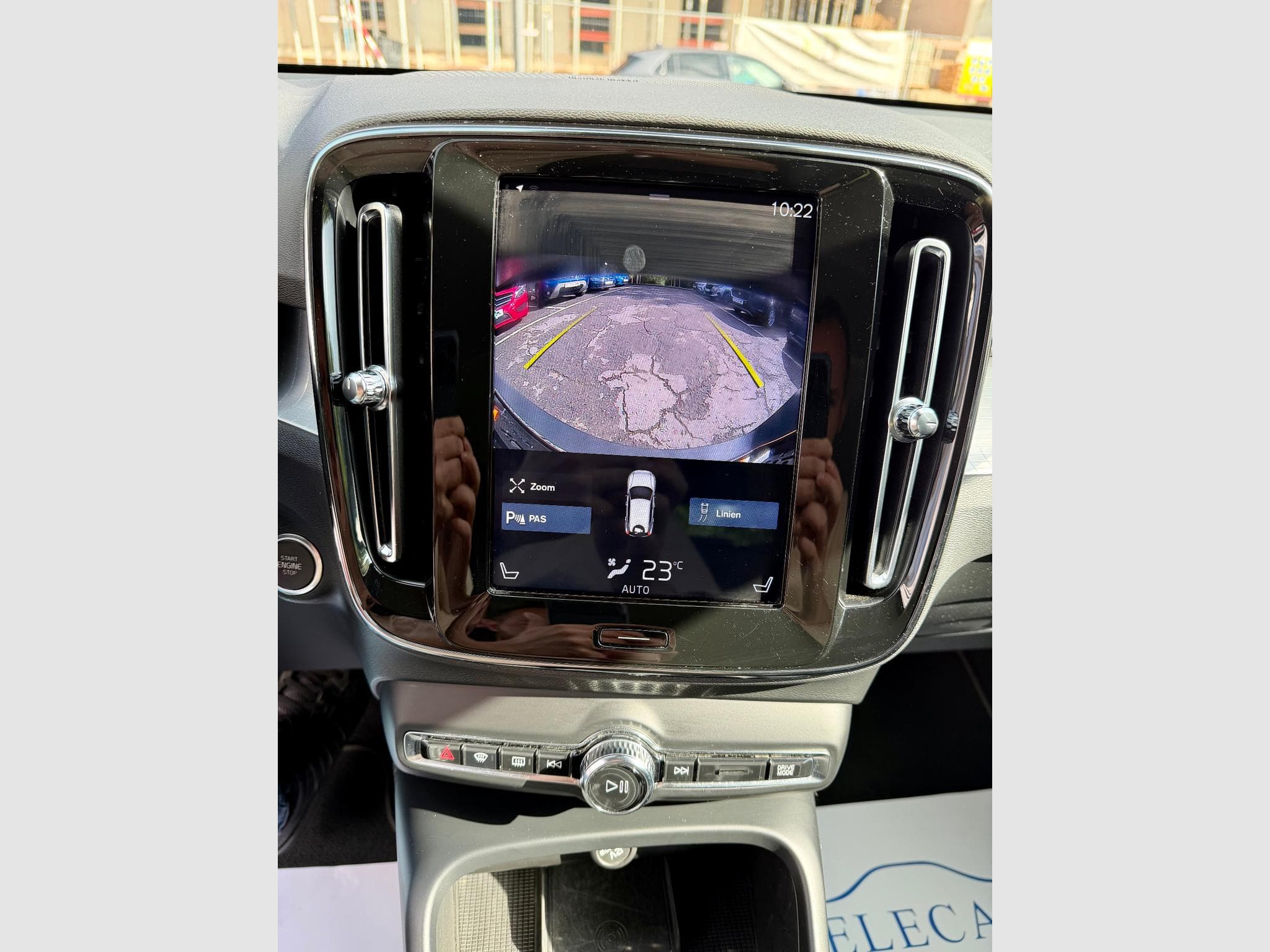 Volvo XC40 2.0 D3 150 Geartronic Momentum (2019) - Foto 13