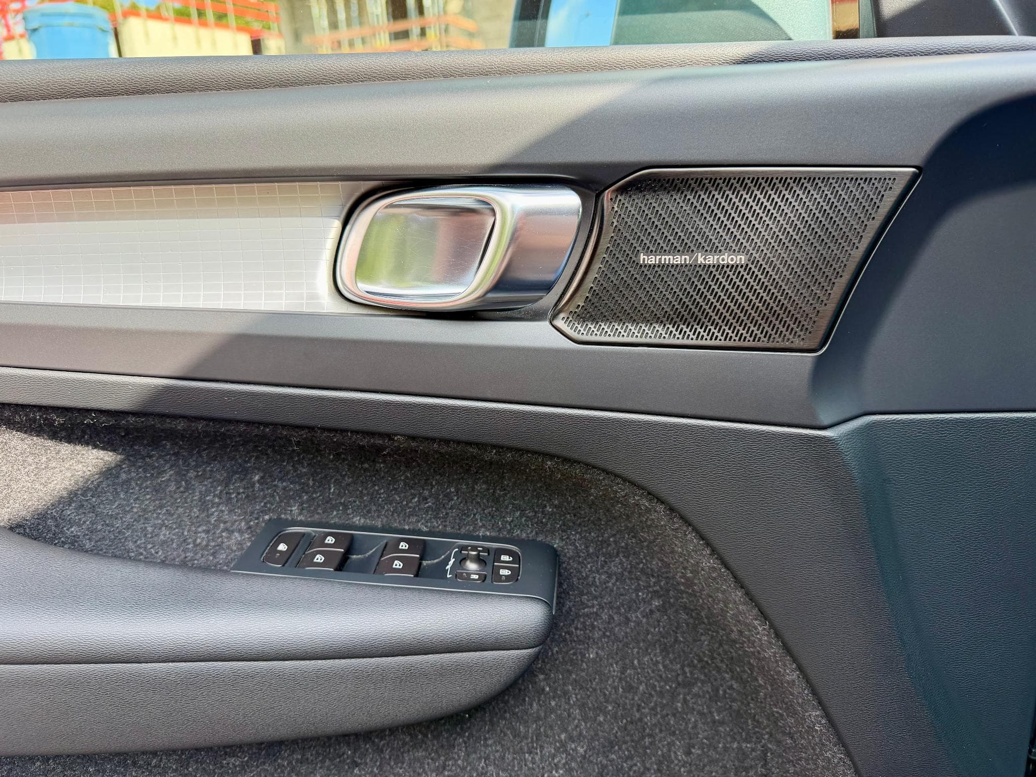 Volvo XC40 2.0 D3 150 Geartronic Momentum (2019) - Foto 14