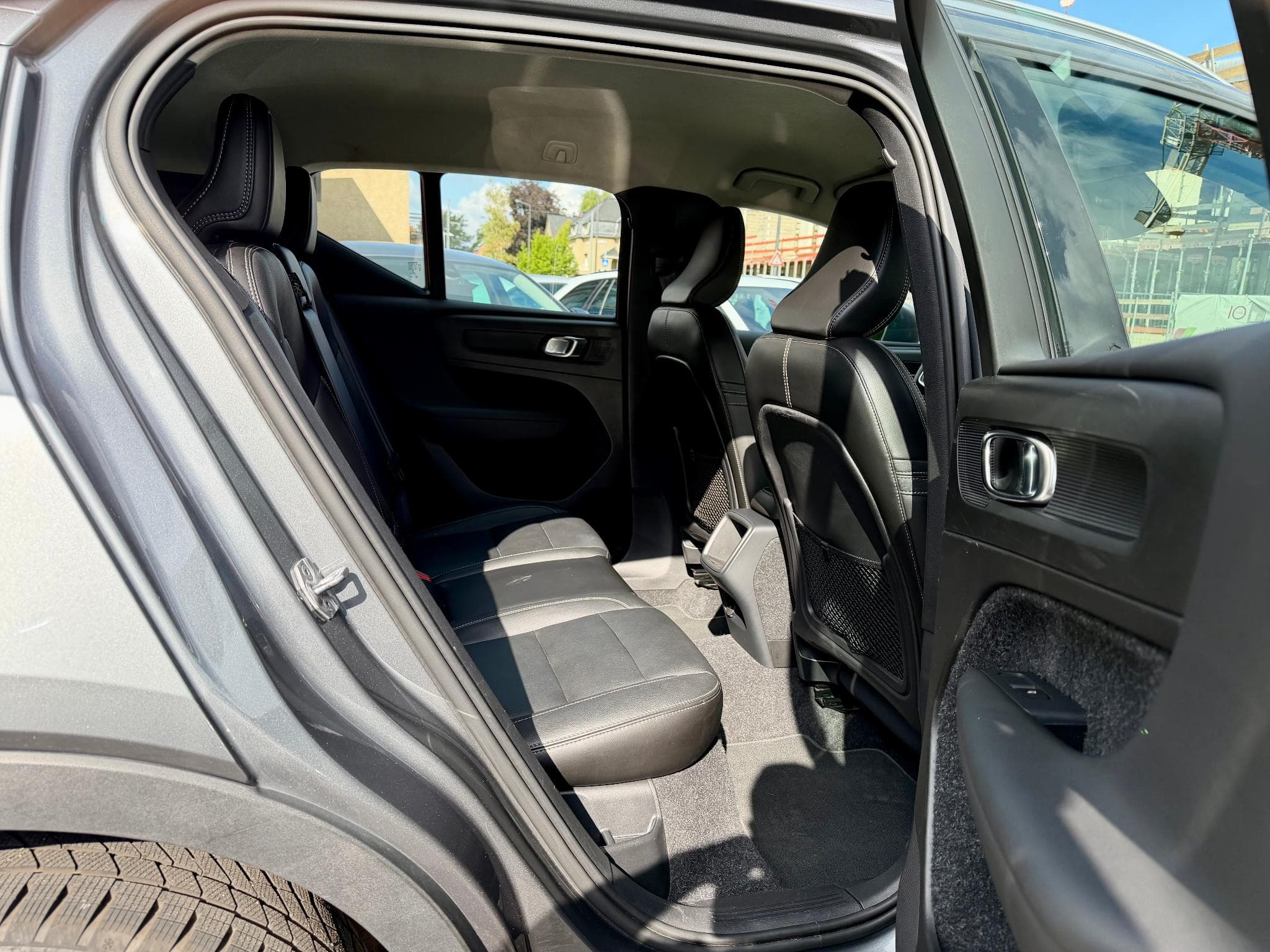 Volvo XC40 2.0 D3 150 Geartronic Momentum (2019) - Foto 10