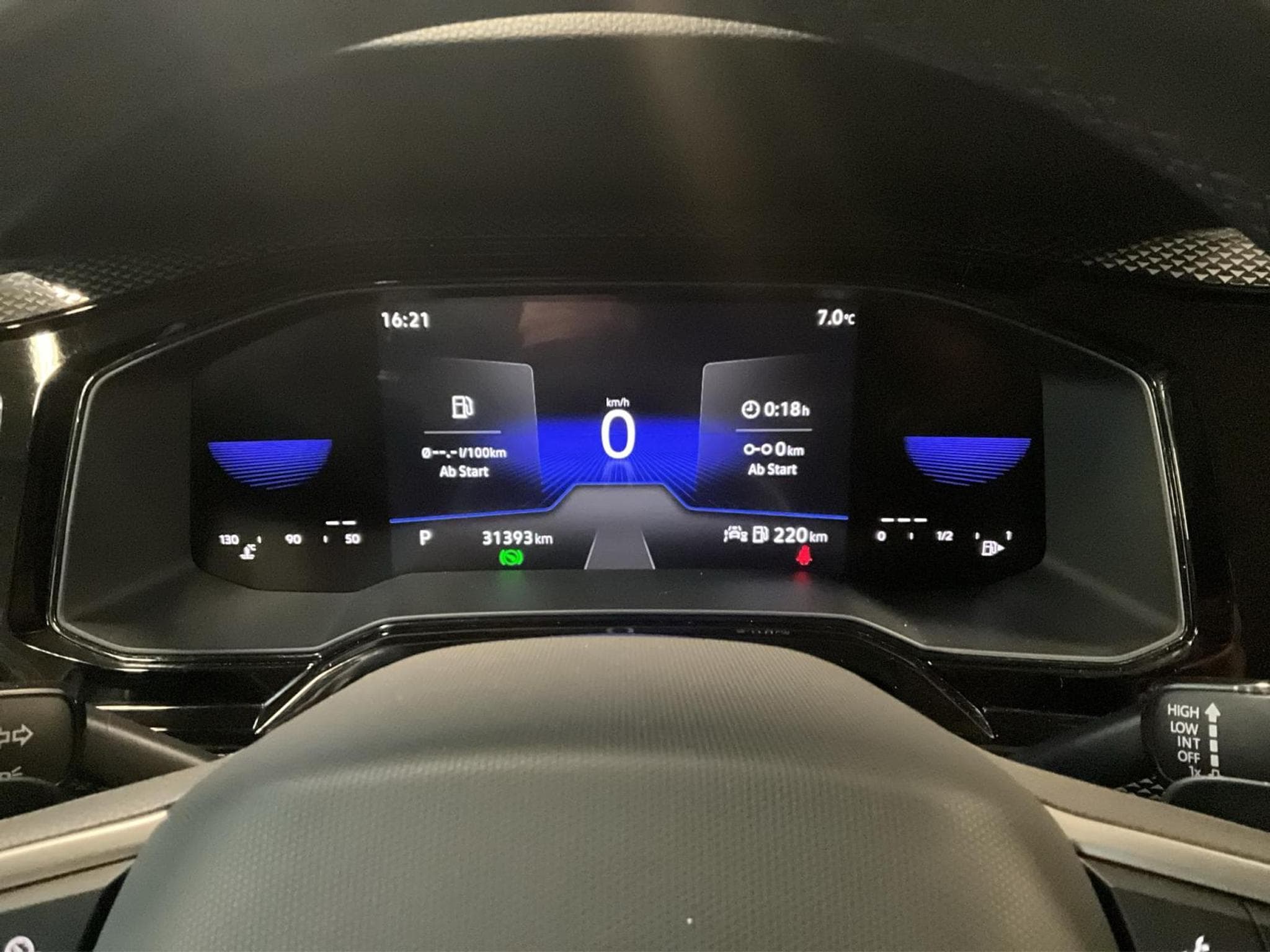 VW Polo Life+DSG+LED+Digi (2024) - Photo 11