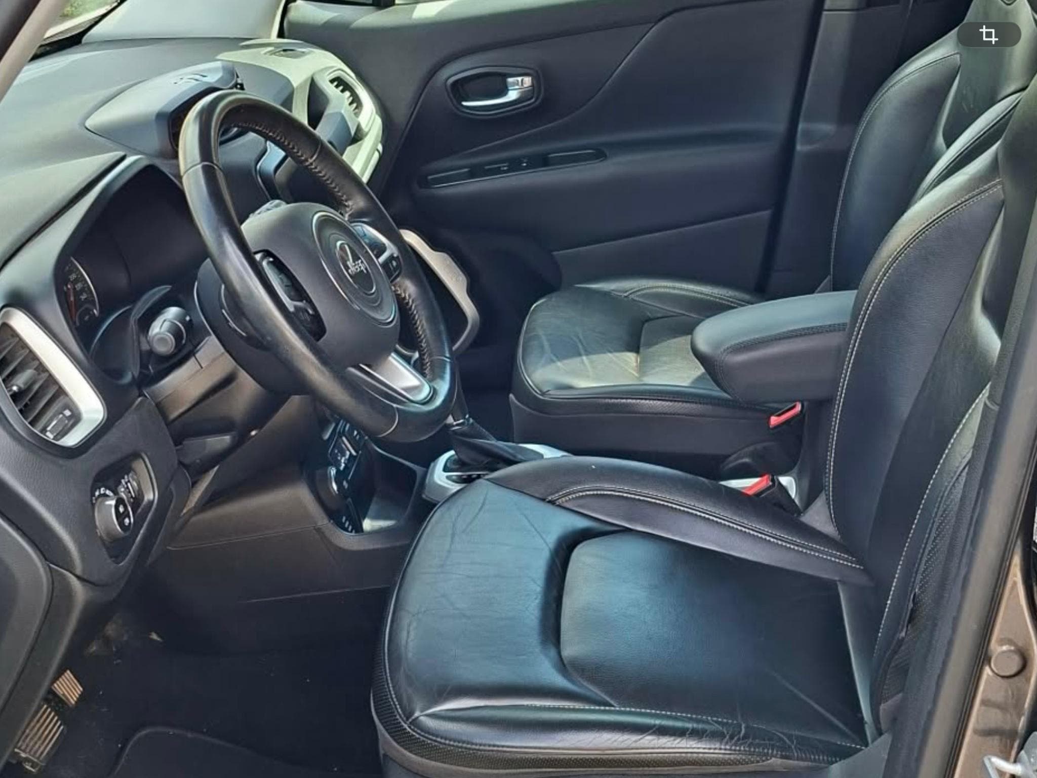 Jeep Renegade Limited (2017) - Foto 2