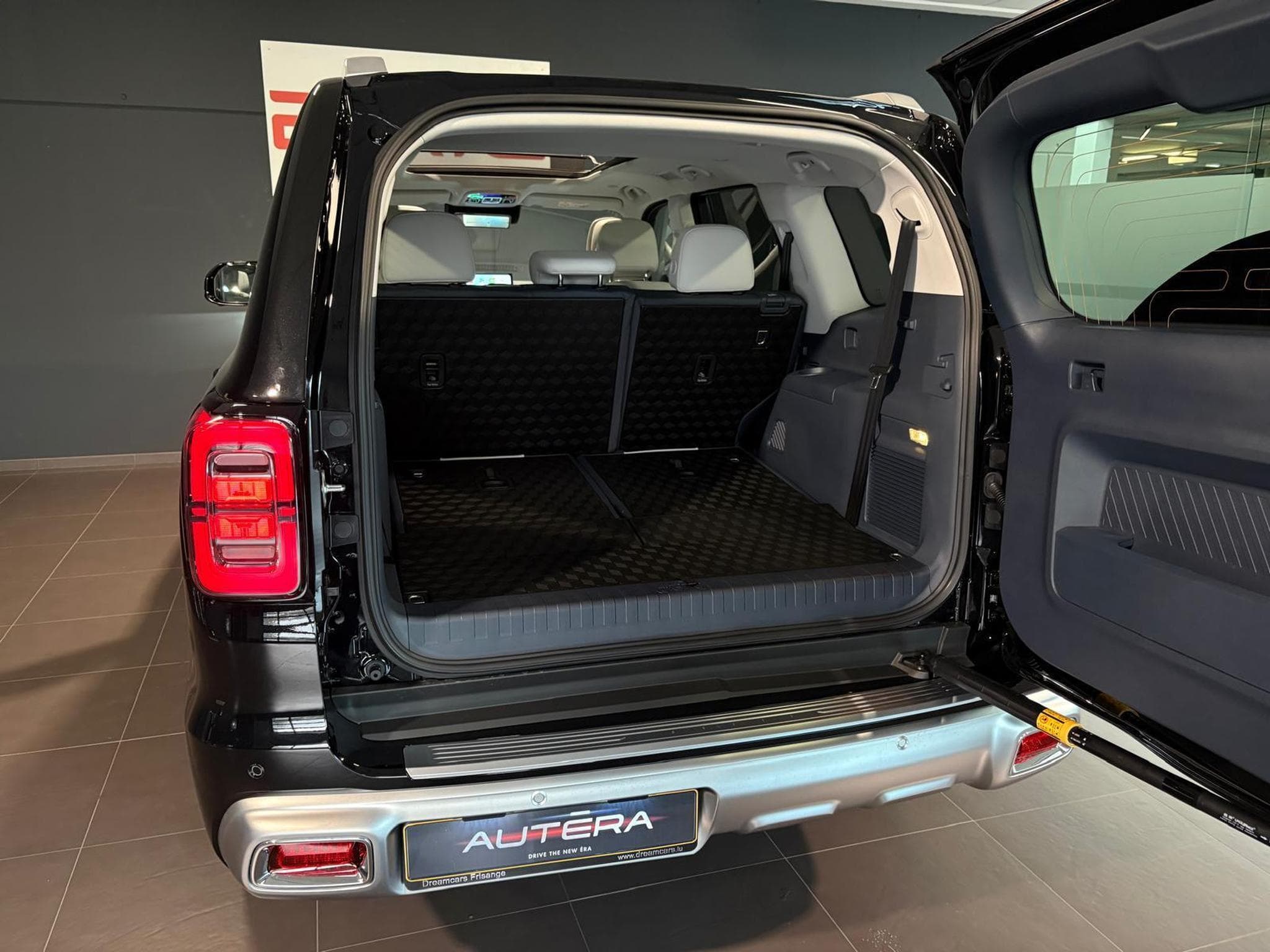 Baic BJ60 4X4 FULL OPTIONS (2026) - Foto 31