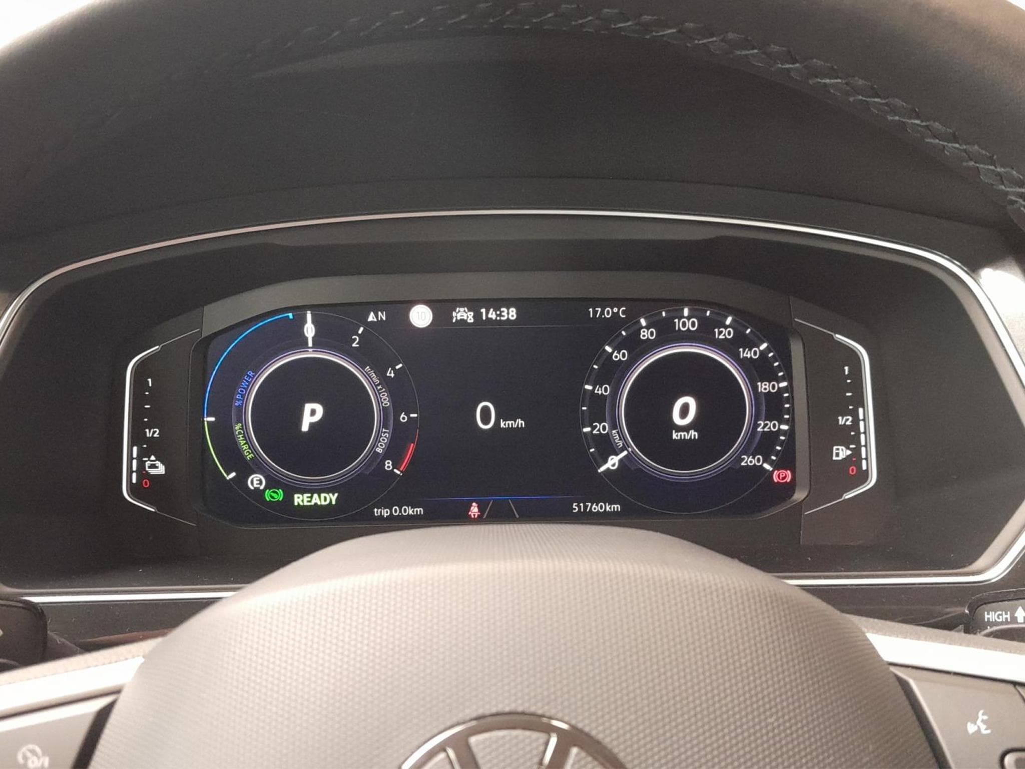 VW Tiguan Elegance+PHEV+DSG+LED+AHK (2023) - Photo 13